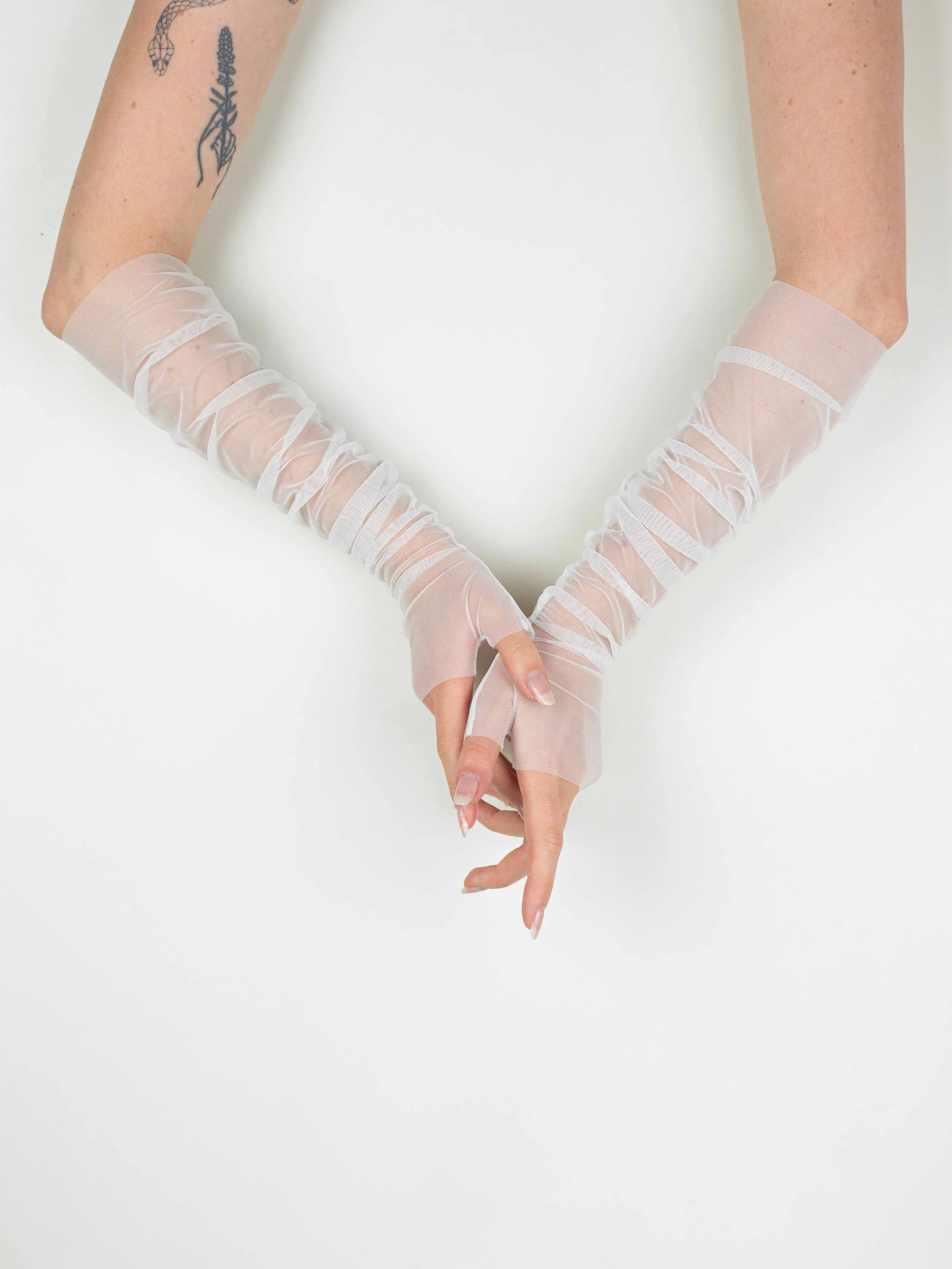 C'estJeanneBridal-Stockphoto-012.jpg