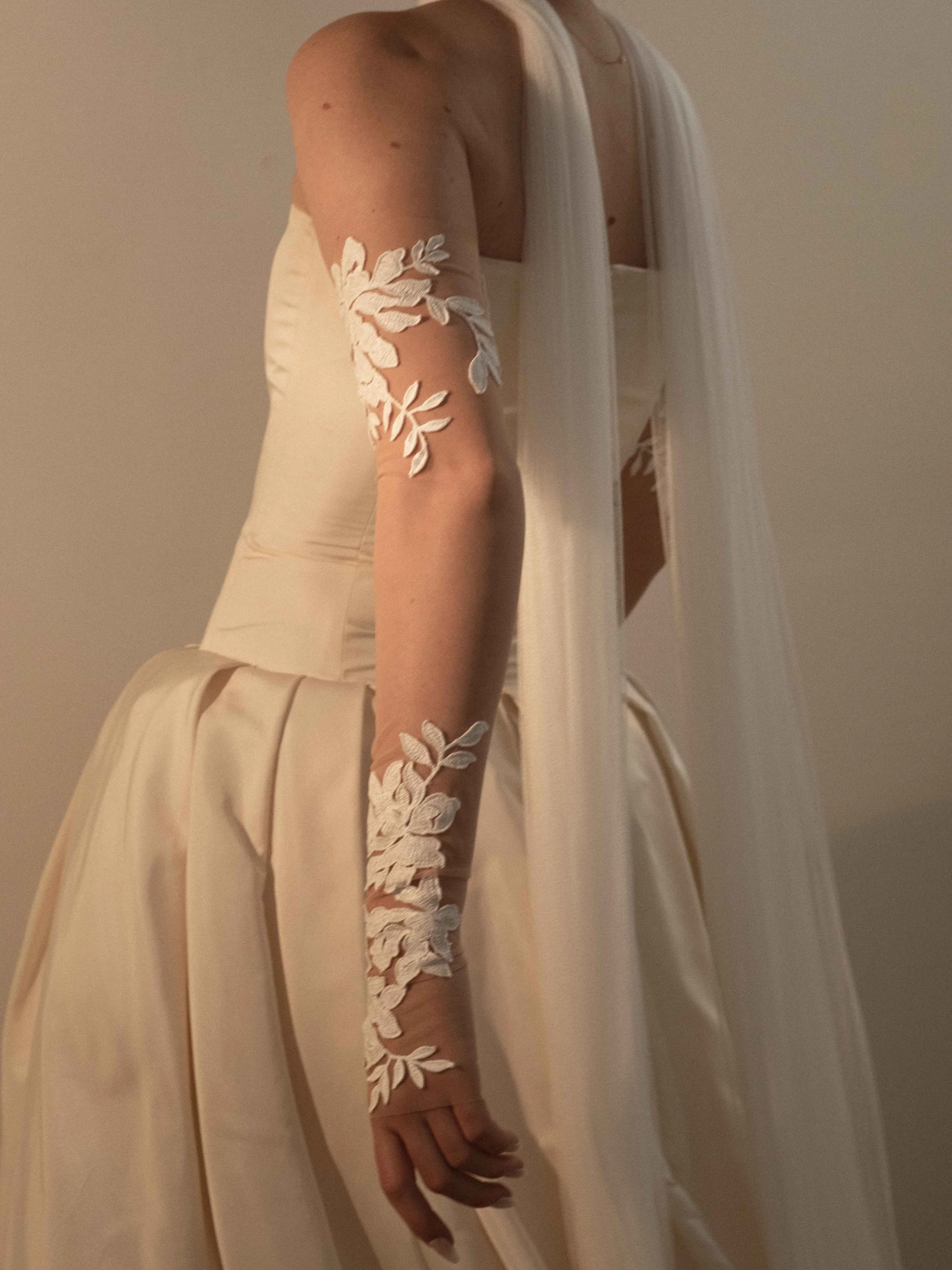 Kyra-HalfGlove-Skin-C'estJeanne-07.jpg