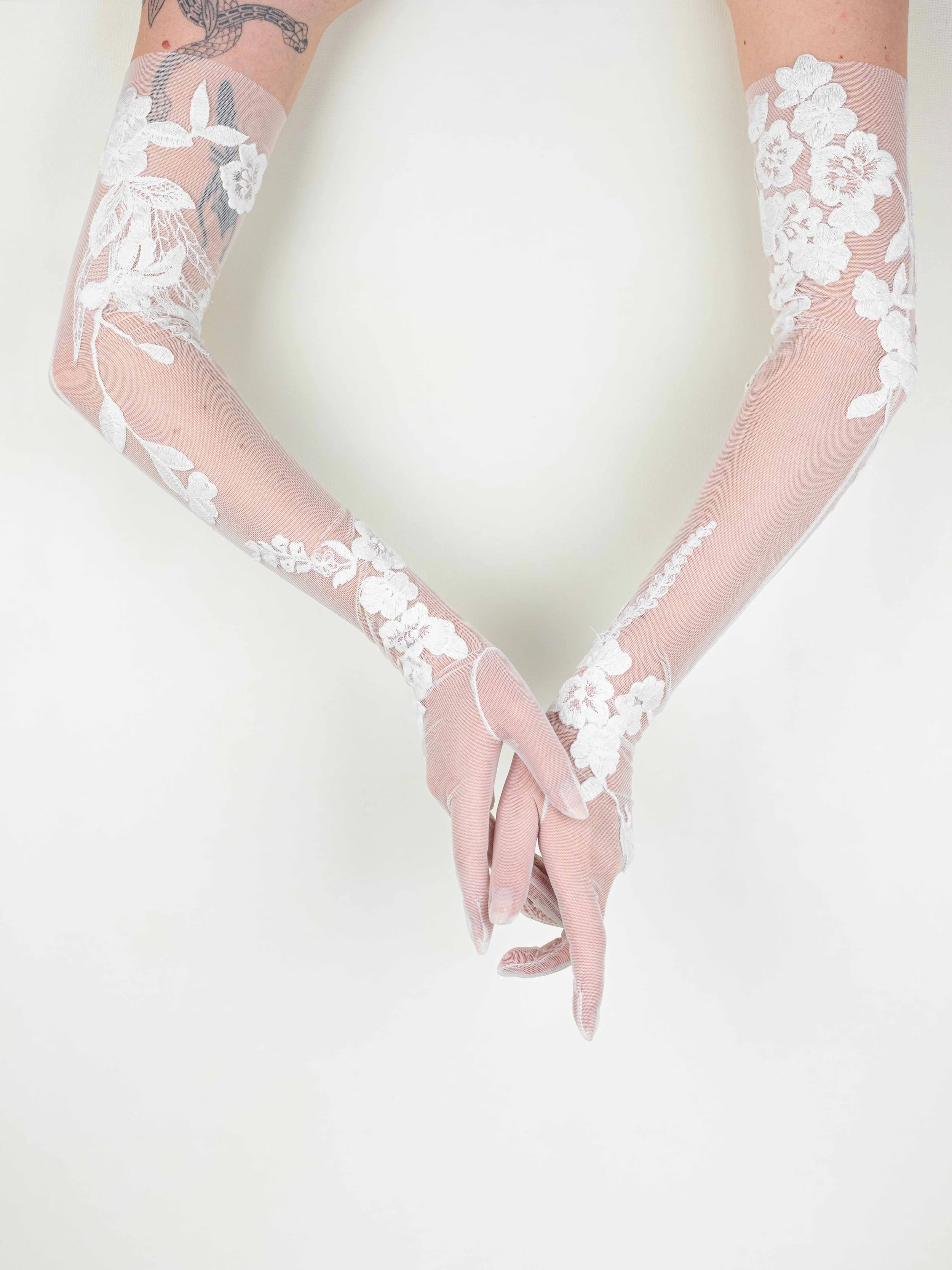 C'estJeanneBridal-Stockphoto-033.jpg