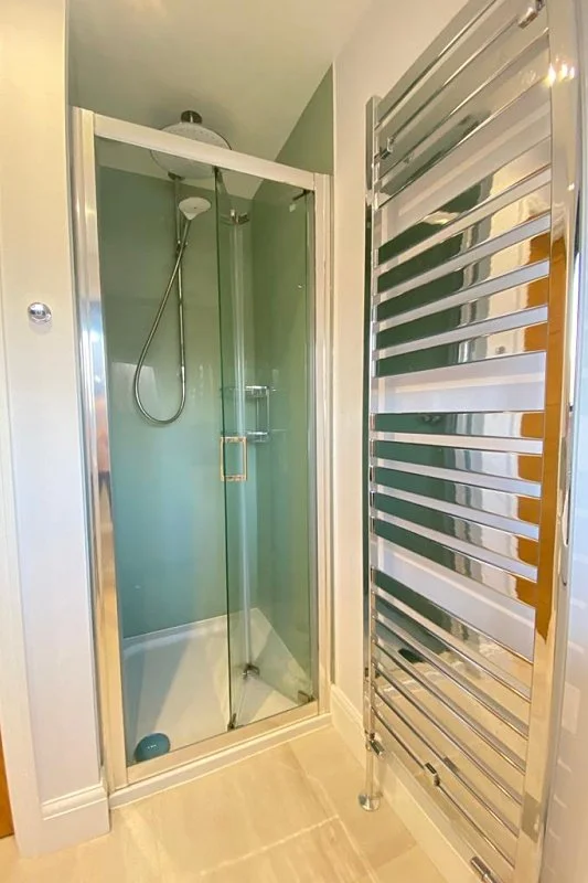 New shower enclosure