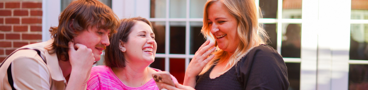 Lindsay Dreyer speaking at a real estate agent training event