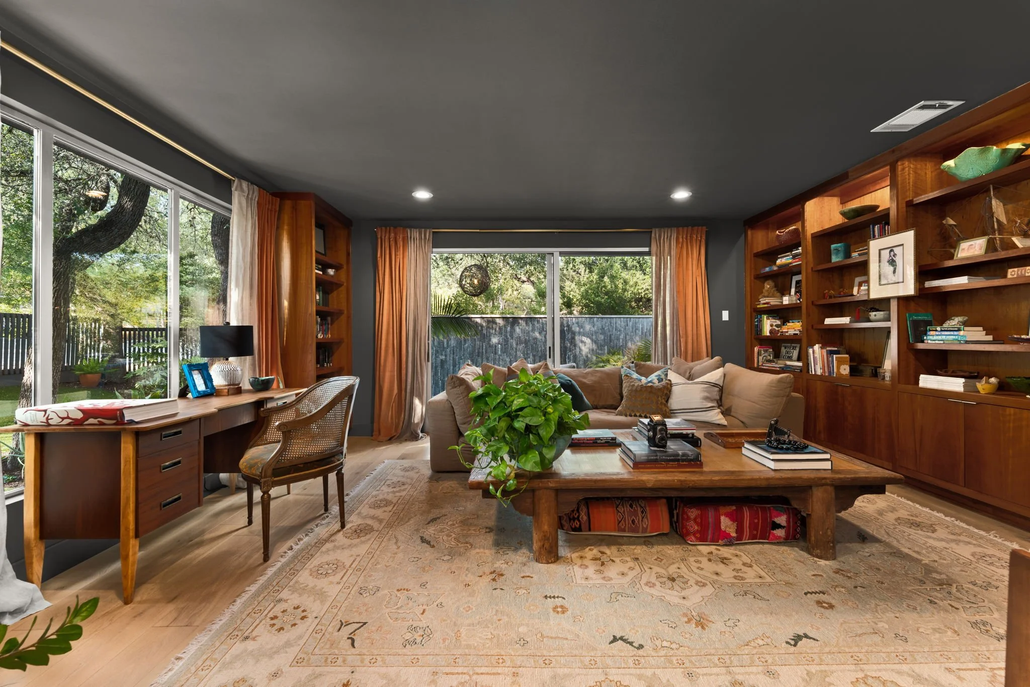 13-web-or-mls-2709 Pecos St.jpg