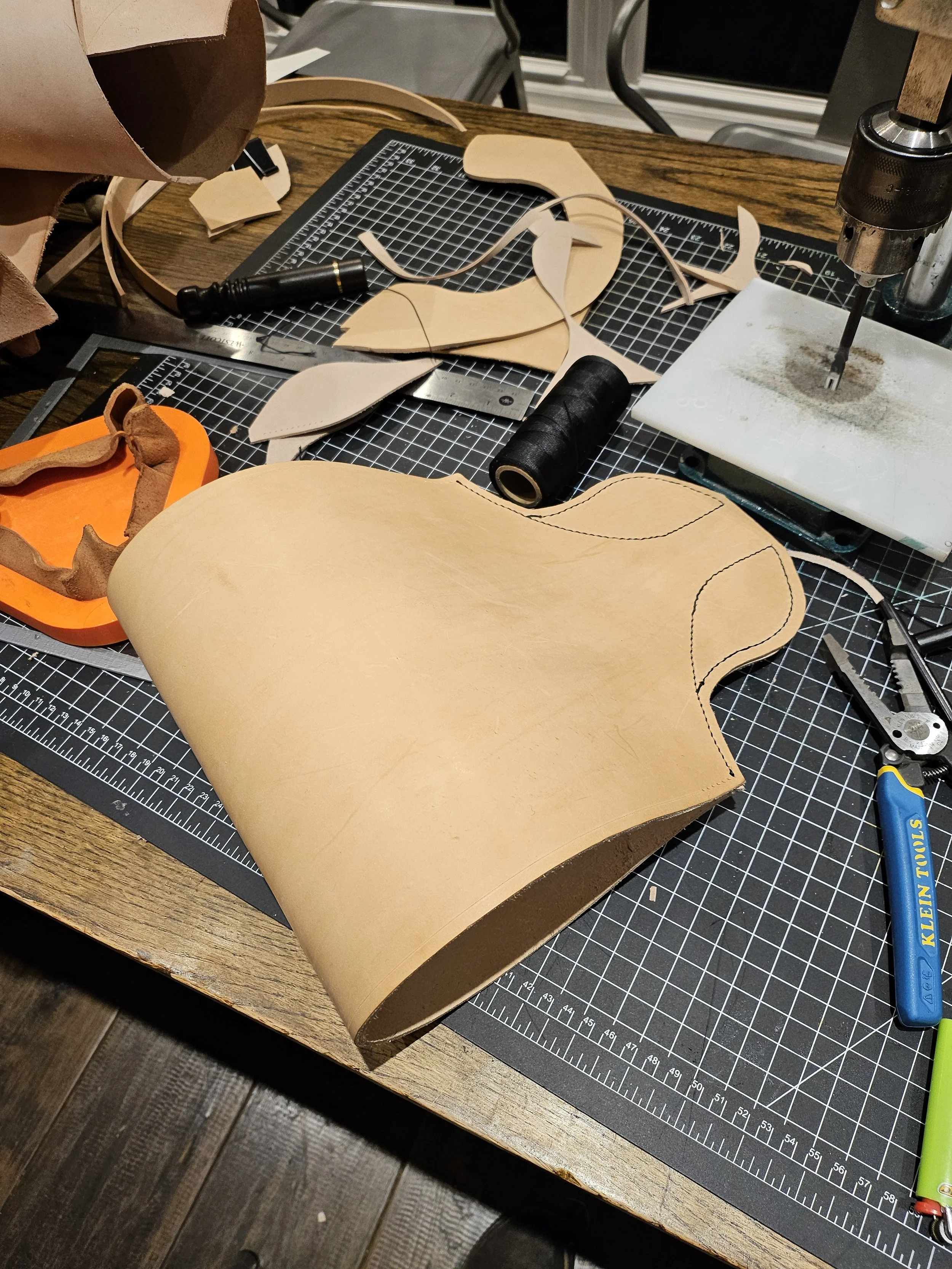 Building a revised barrel costrel