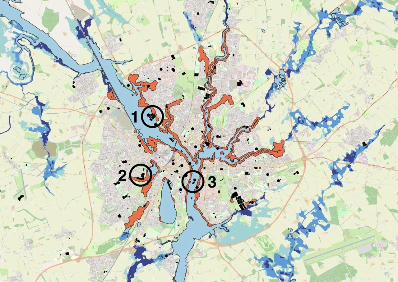 Harnessing Leisure Communities for Flood Disaster Risk Management