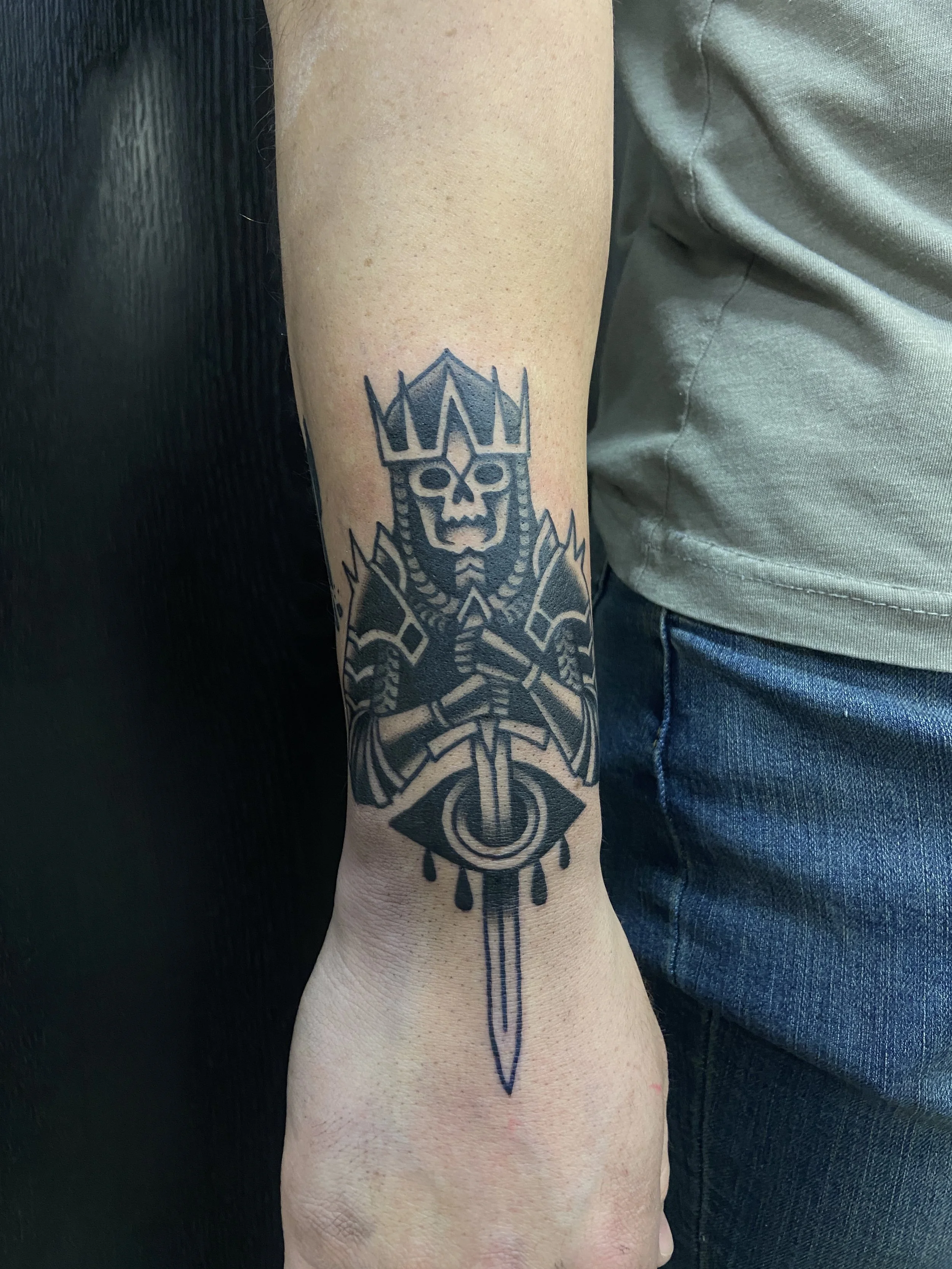 mintcondishtattoo-skellyknight.JPG