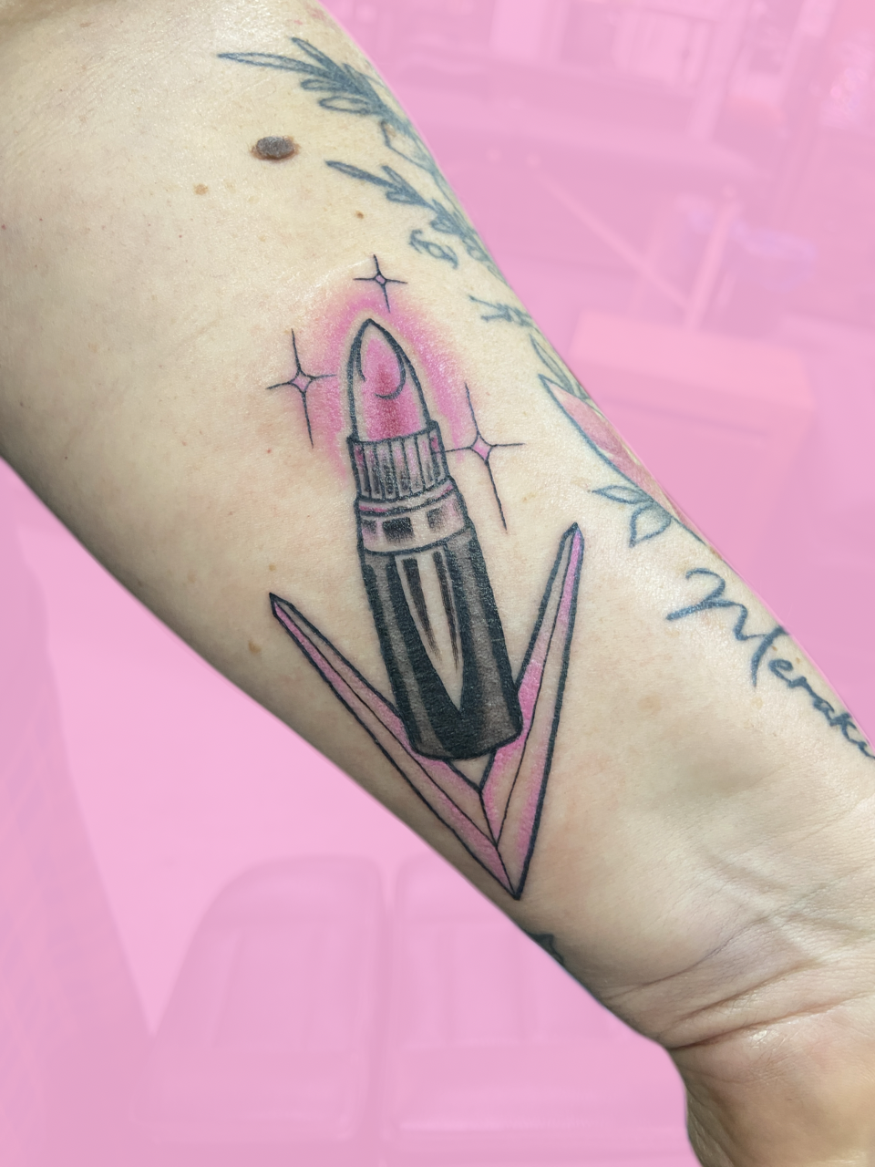 mintcondishtattoo-pinkcaddylipstick.png
