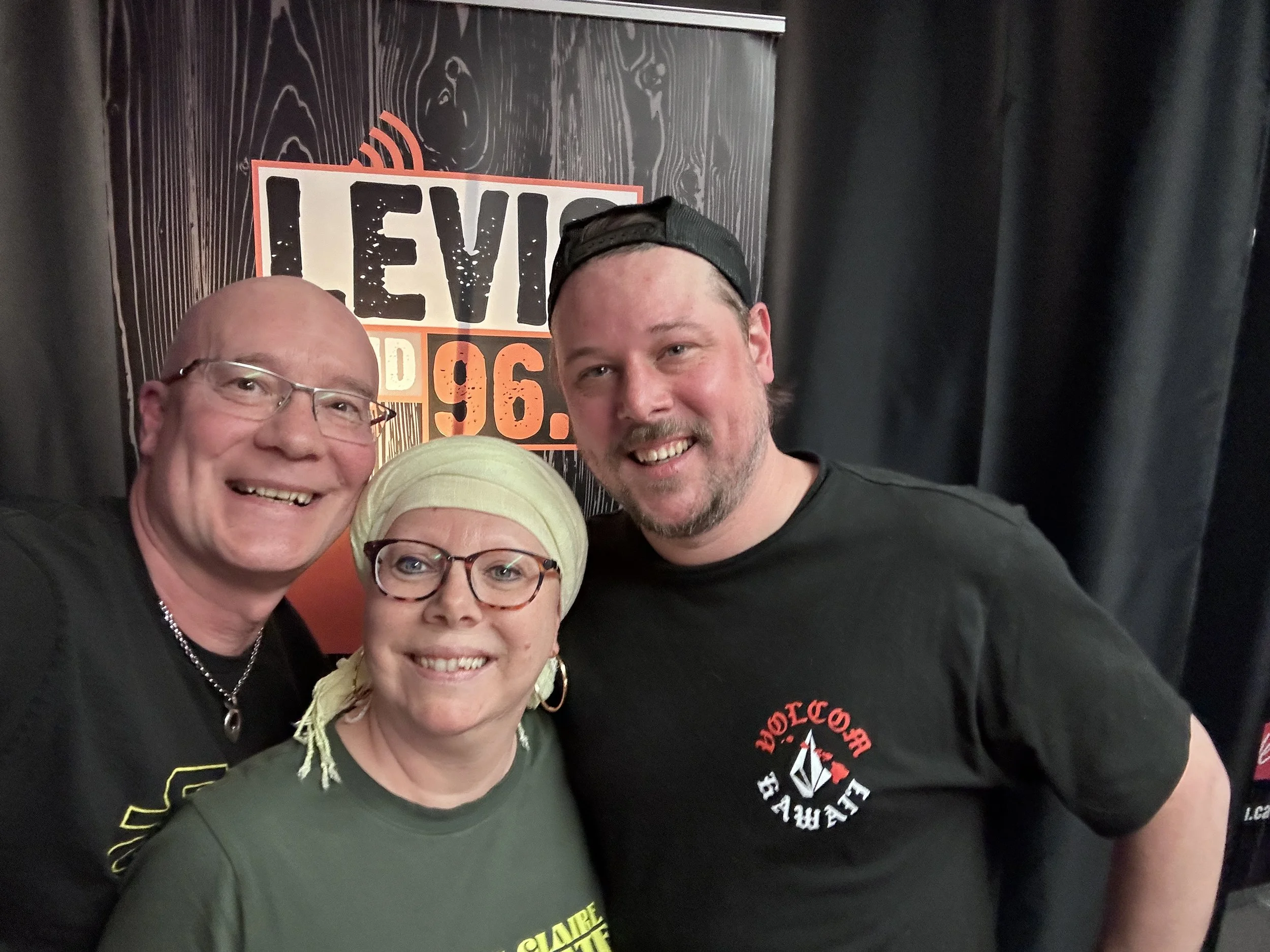 Entrevue à la station de radio de Lévis CJMD 96,9
