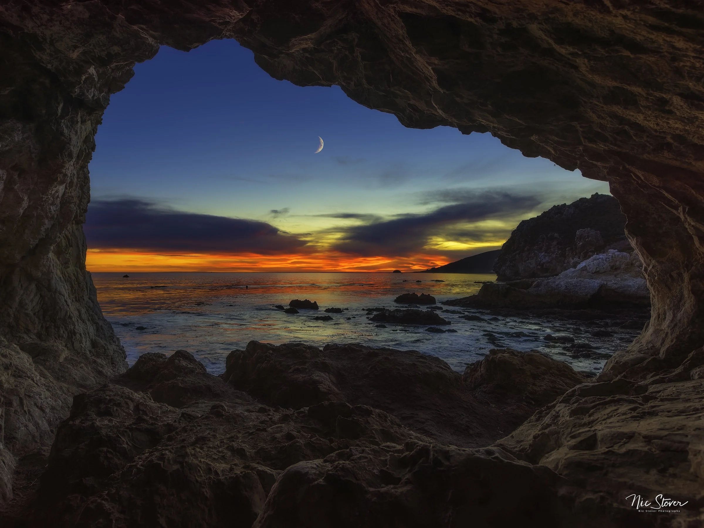 22-02-Avila Sea Cave Print File copy.jpg