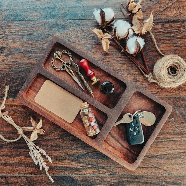 https://i.etsystatic.com/37541690/r/il/54e916/5264193052/il_fullxfull.5264193052_fy9z.jpg