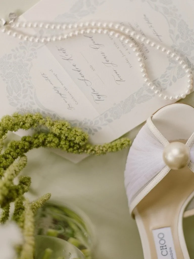 A peek at the prettiest little details from T&amp;T&rsquo;s day 🤍
.
.
.
.
.
Venue: @innatlaurelpointweddings 
Photographer: @mollyjanephoto 
Florals: @folklorefloralvictoria