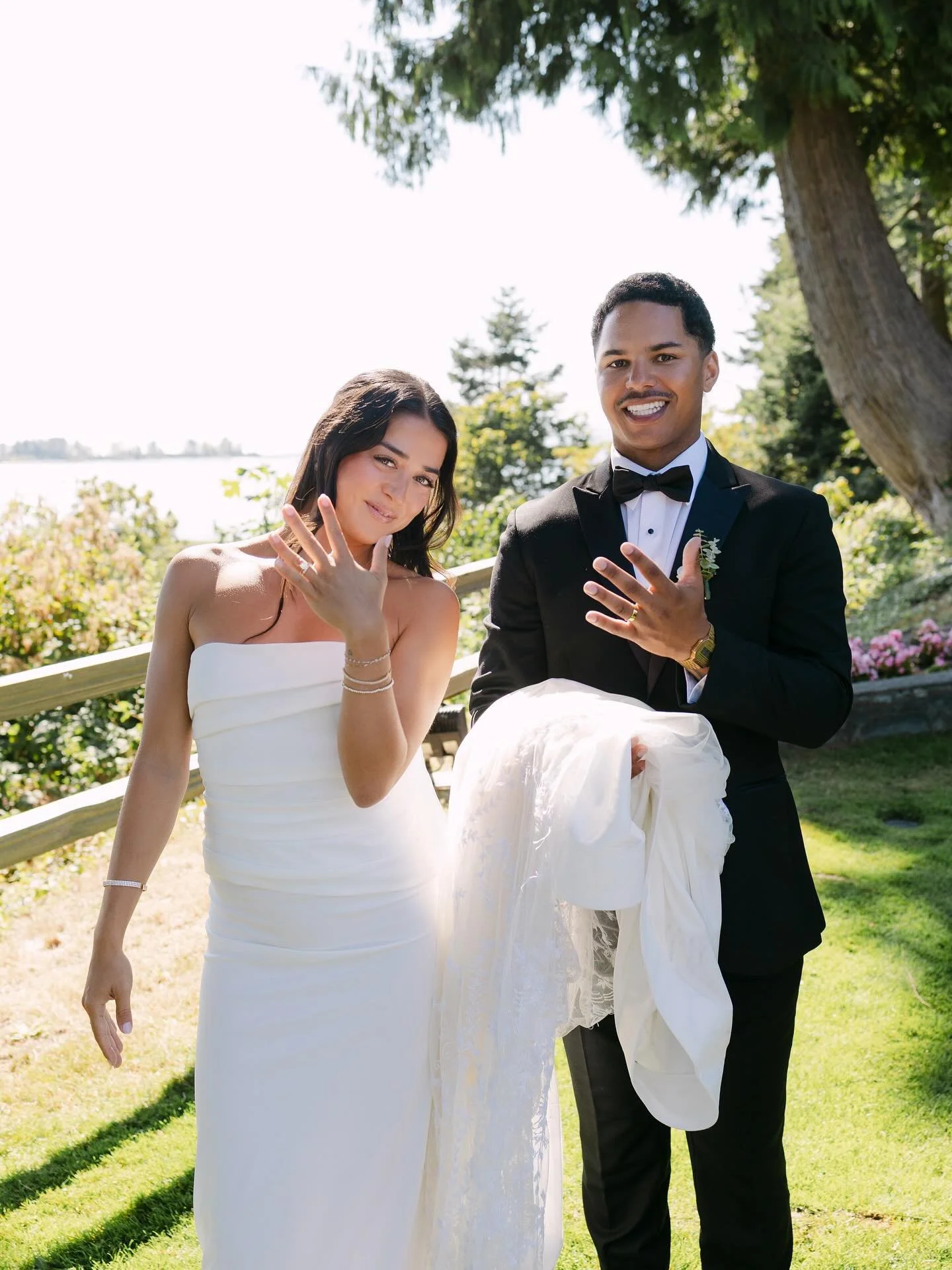 That &ldquo;just married&rdquo; feeling! 💍 A sneak peek into S&amp;M&rsquo;s special day! 

Photographer: @shootwithelena 
Venue: @shaughnessygolfclubevents 

&bull;
&bull;
&bull;
&bull;
&bull;

#JustMarried #VancouverWedding #SummerWedding #EventPl