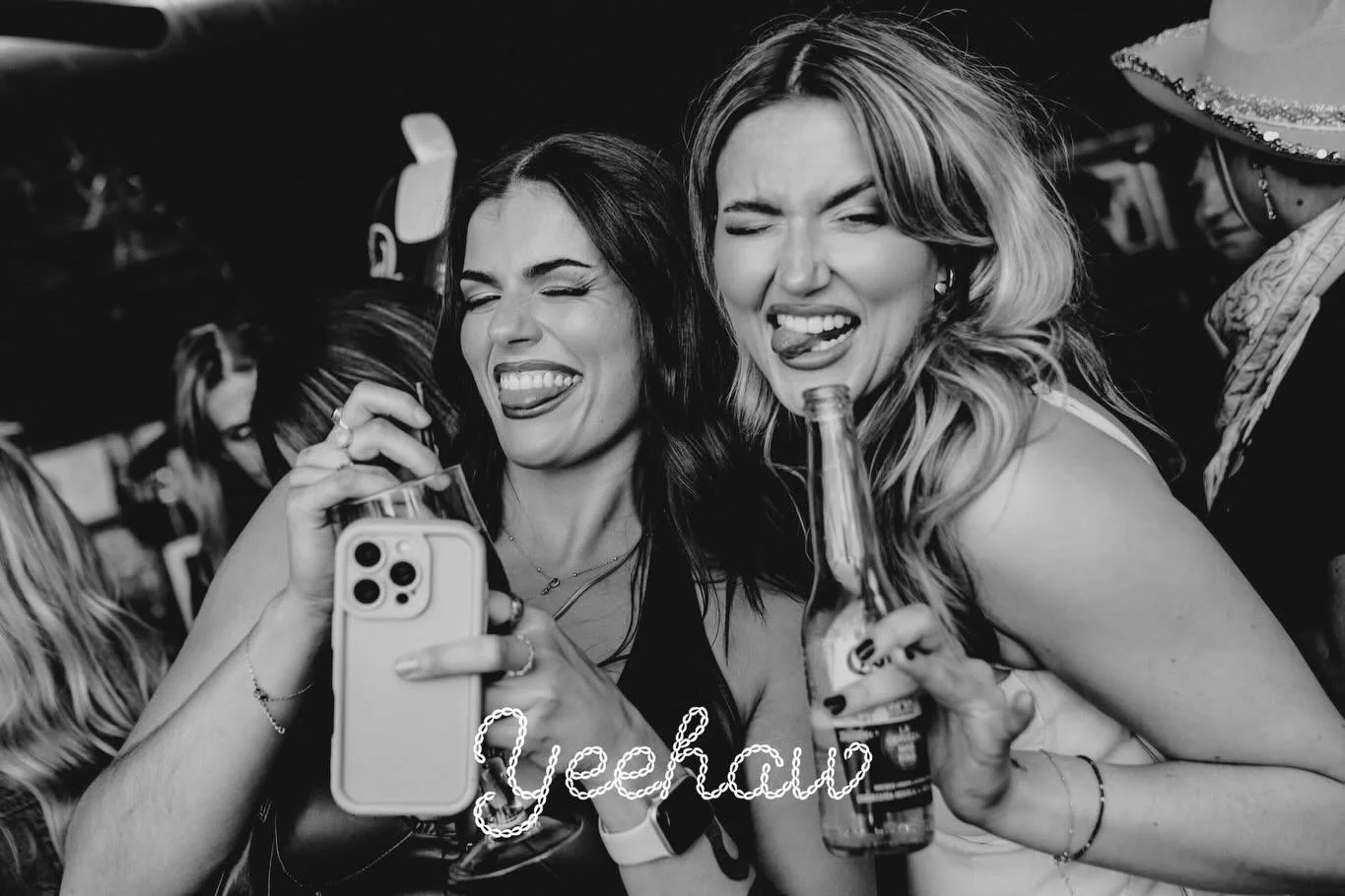 YEEHAW NEWCASTLE! Yeehaw Summer Country Party is back to Santiago Terrace of @decubanewcastle on Saturday, August 22nd. 

Last year? It went like this! This is Jimmy Buffet kind of summer party we are talking about&hellip;👌🤠 

Still need to book! D