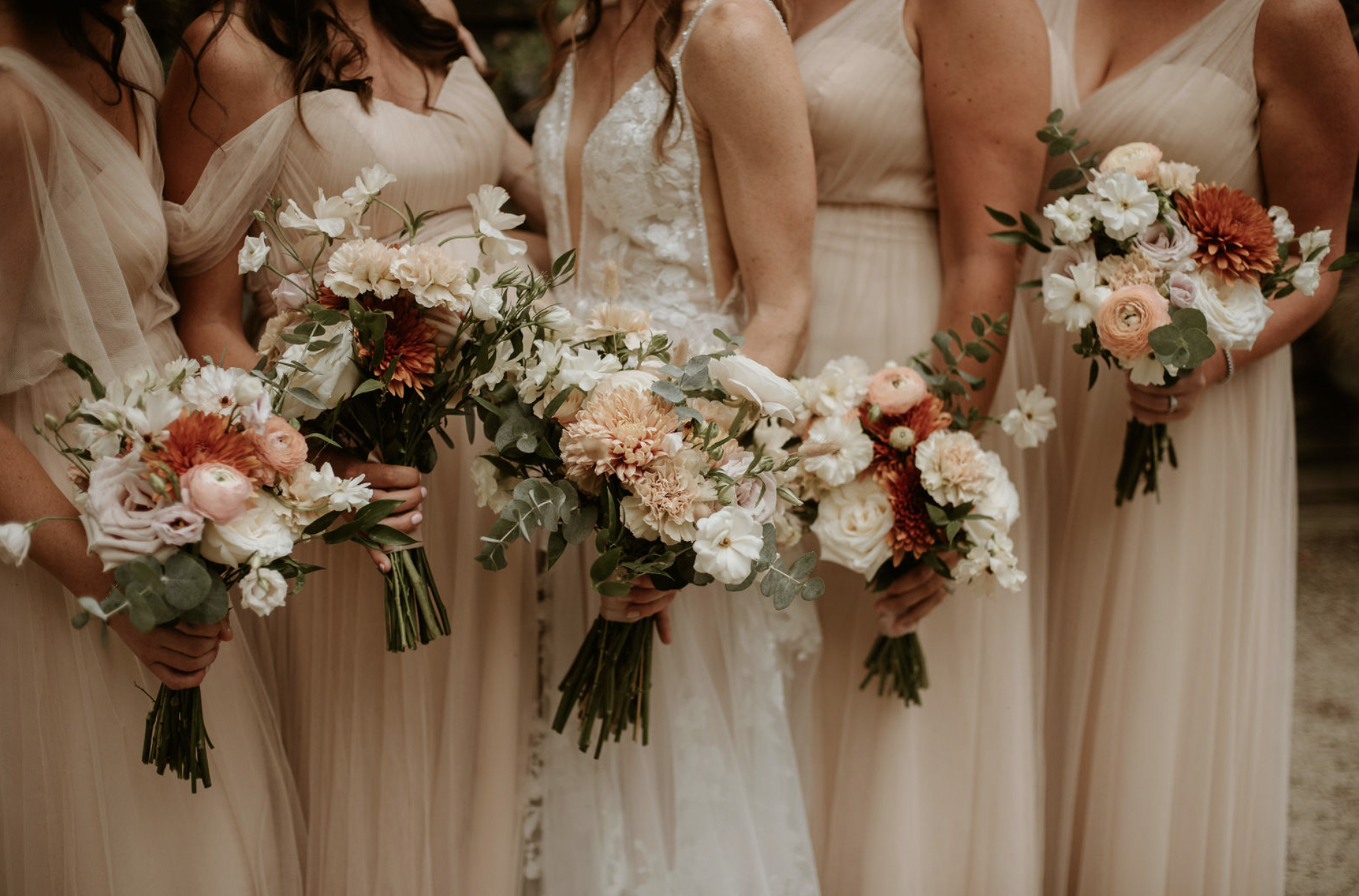 earthtone-romantic-lushgarden-bridesmaid.jpg