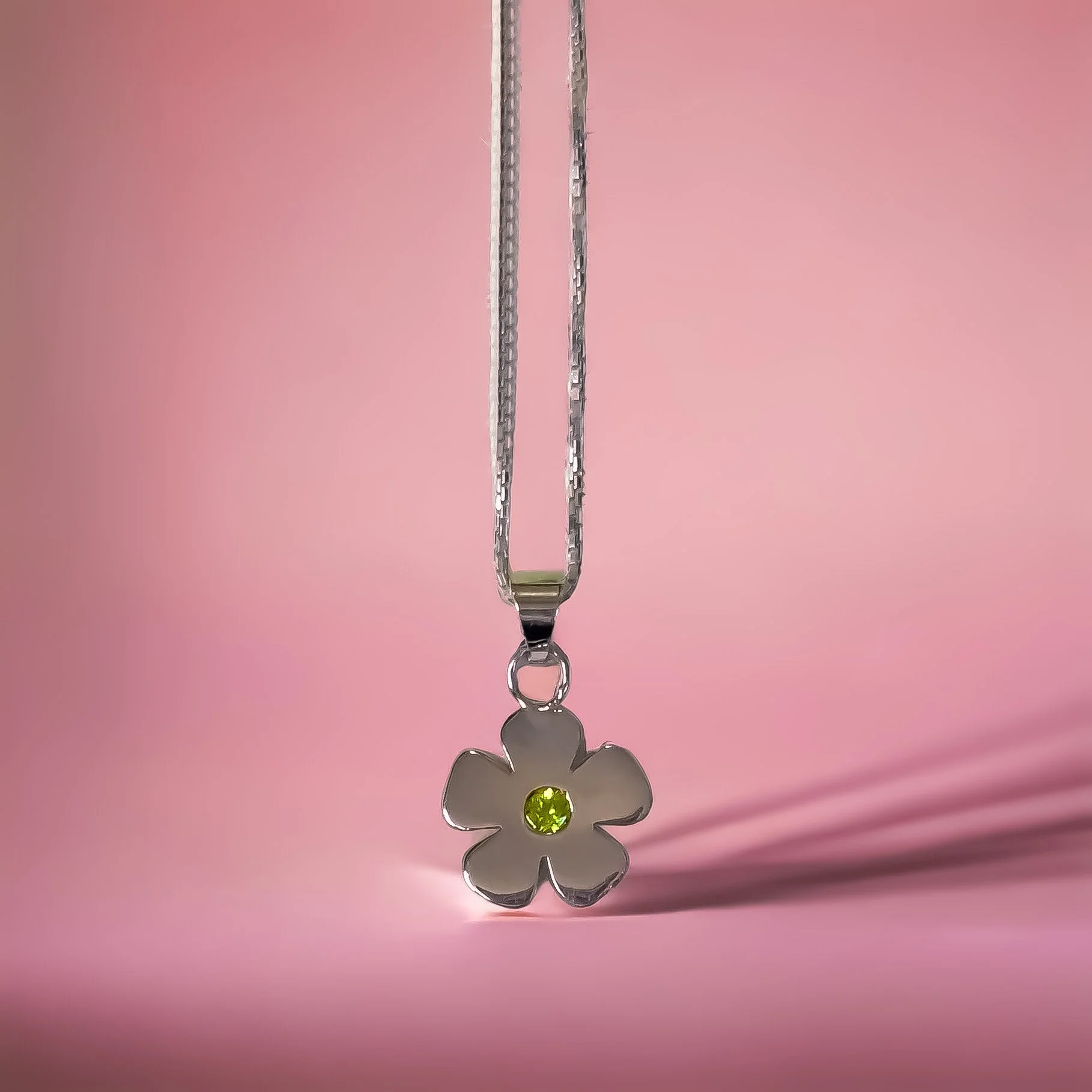 Sterling Silver Flower. Peridot Gemstone