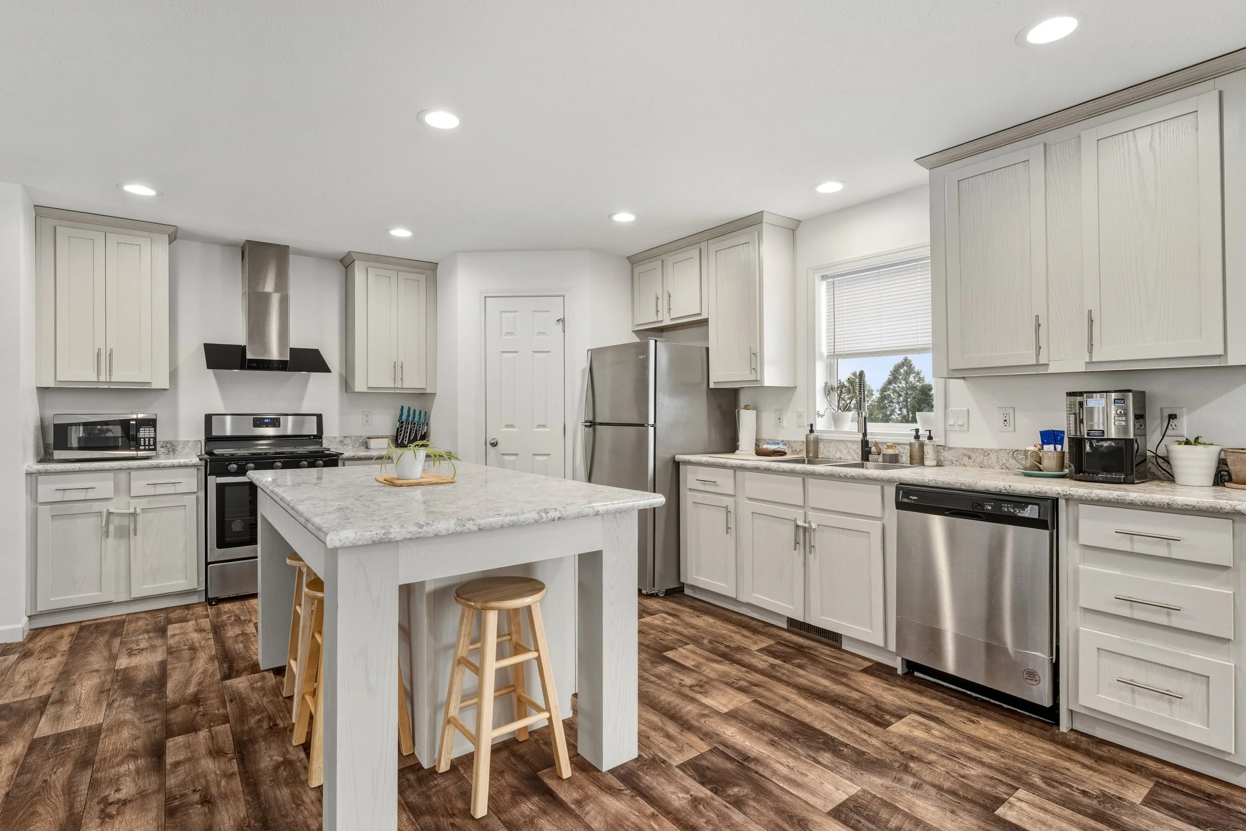 2204 Pony Express-31.jpg