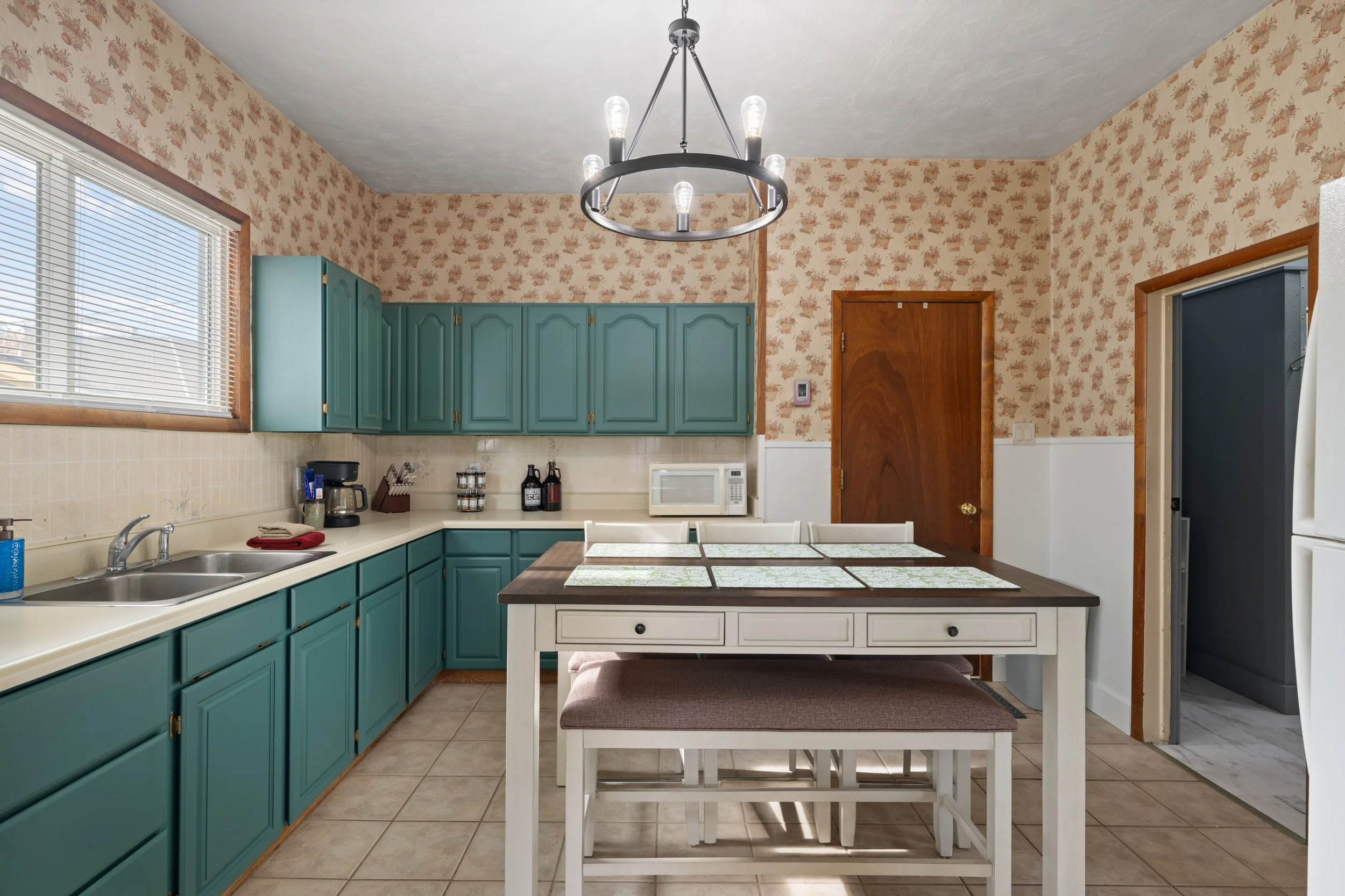 112 Washington-17.jpg