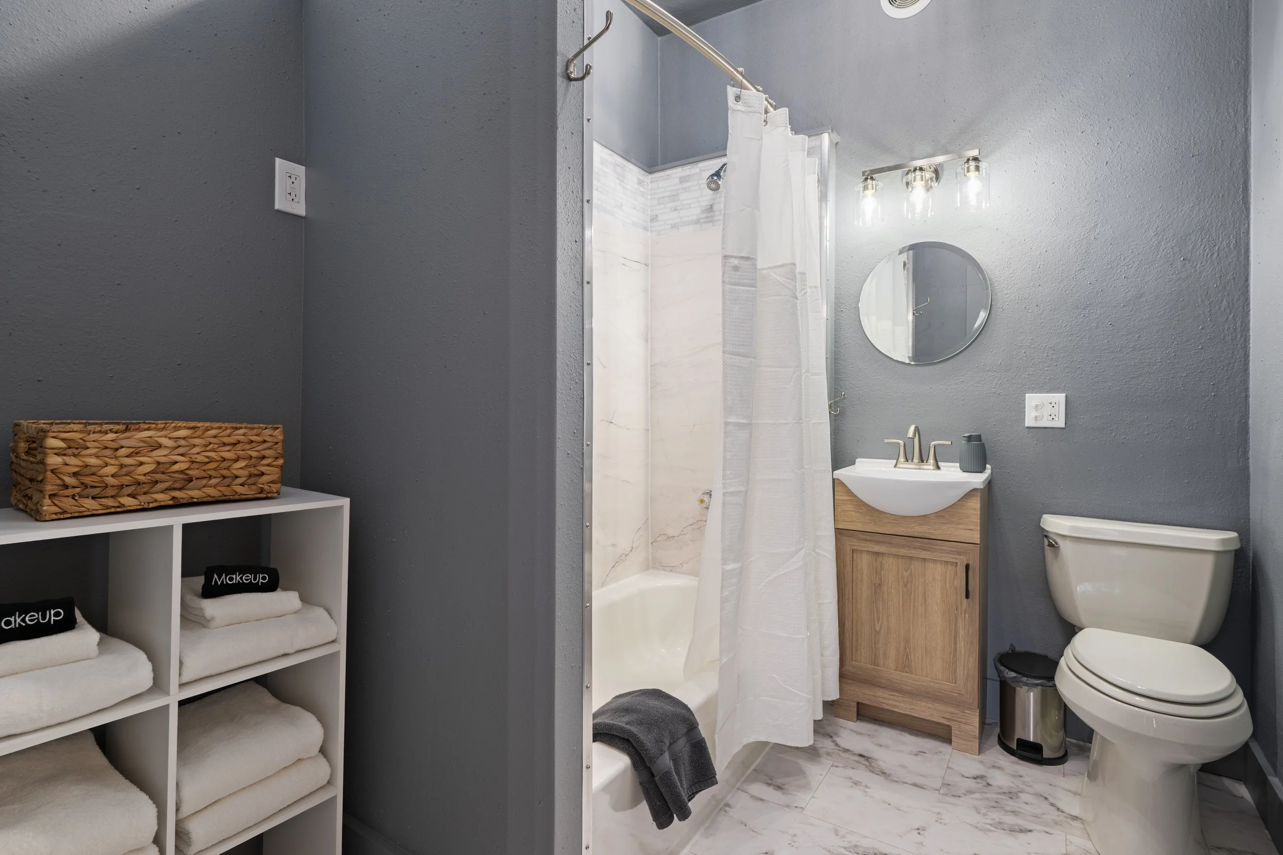 112 Washington-32.jpg