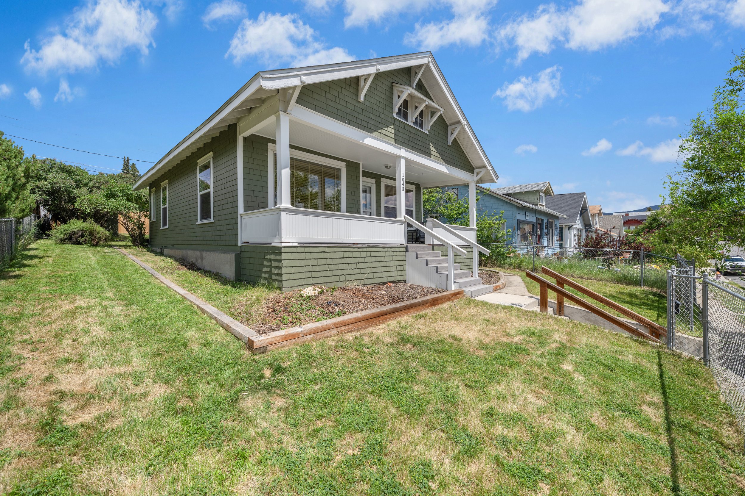 1043 W Porphyry -6.jpg