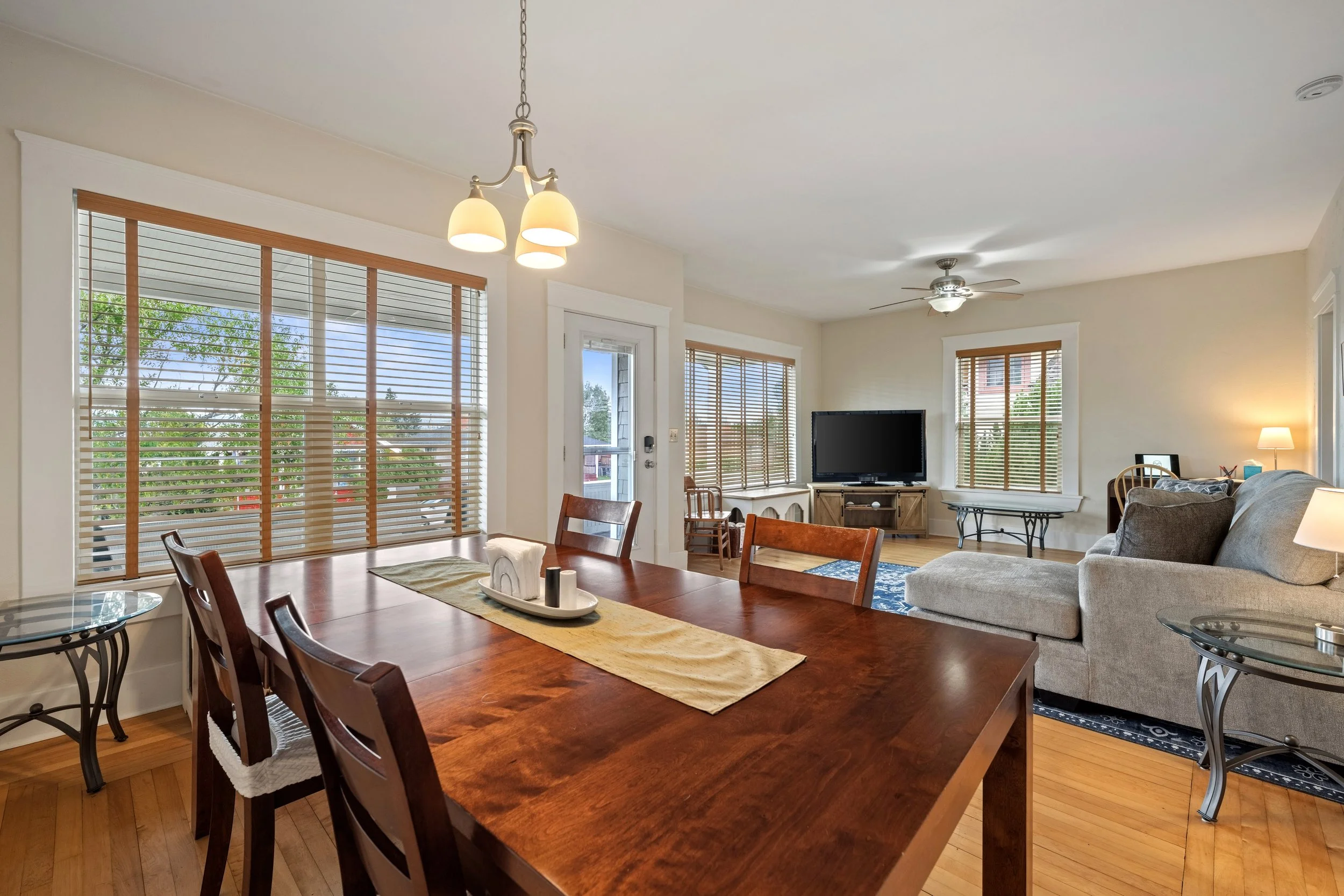1043 W Porphyry -23.jpg