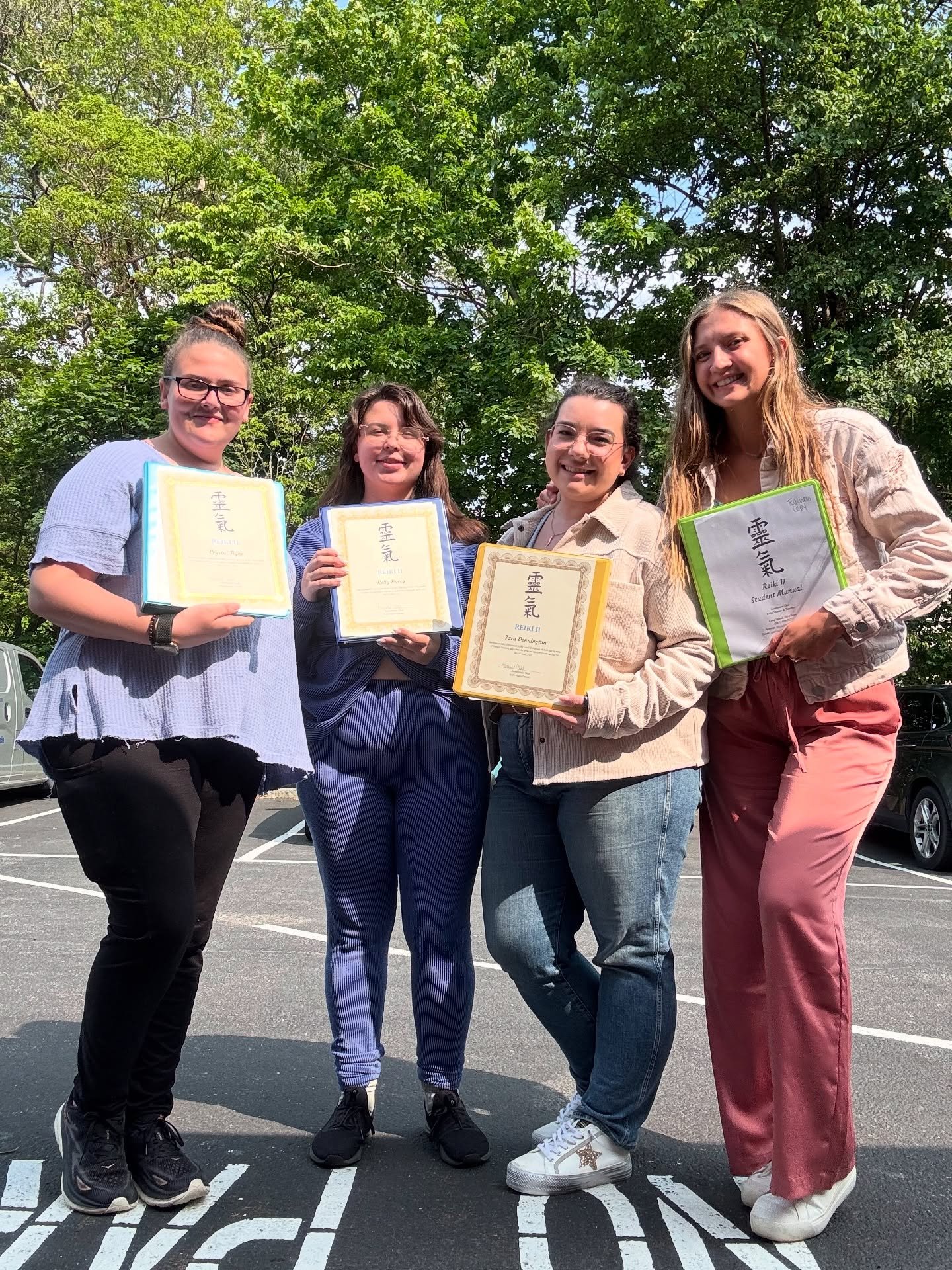 Transformation was in the air 🦋✨ From butterflies to moths, green to white light&mdash;this beautiful group of women embodied such powerful shifts in today&rsquo;s Reiki Level 2 training in Smithtown. 🌿🤍 

We dove deep into the 3 sacred symbols, 4