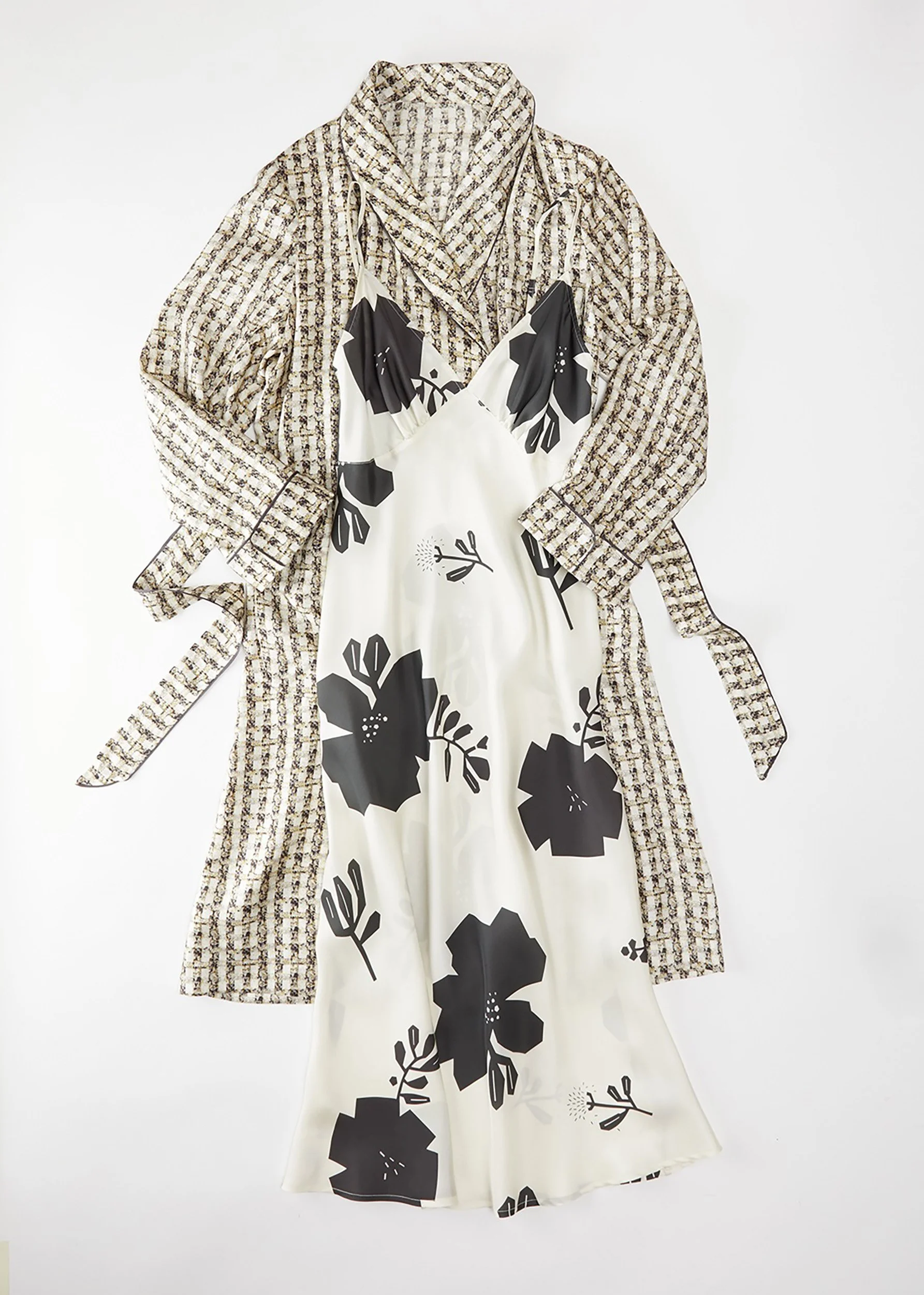 Flat Lay Robe-w.jpg