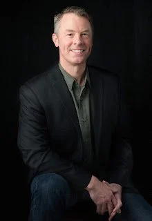 Jeff Echols Headshot.JPG