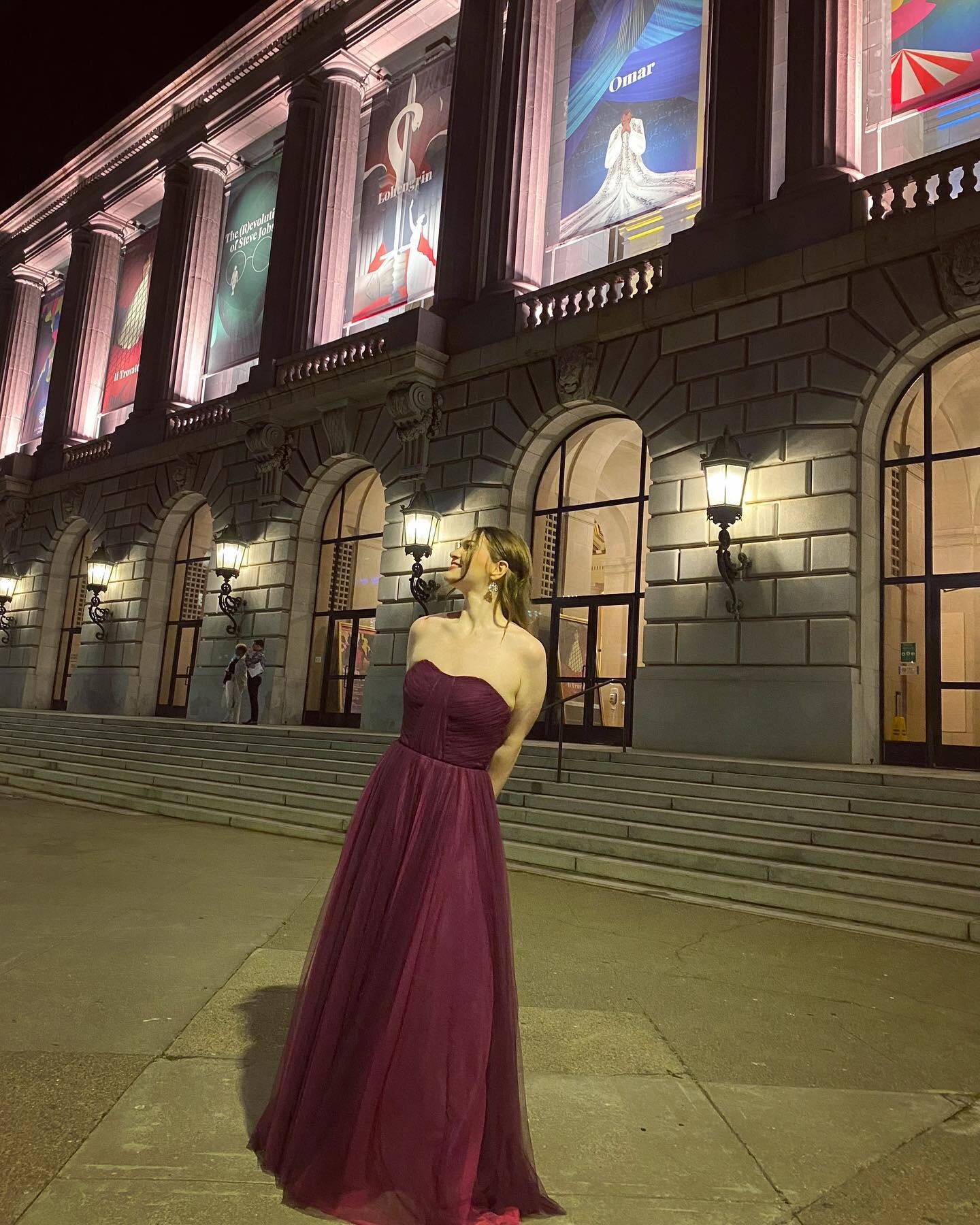 La Merolina 🖤⁣ feeling pretty GRAND after last night&rsquo;s Merola Grand Finale Concert!
⁣
My time in San Francisco is coming to a close, and I can&rsquo;t help but think about how these past 11 weeks have inspired, challenged, and guided me toward