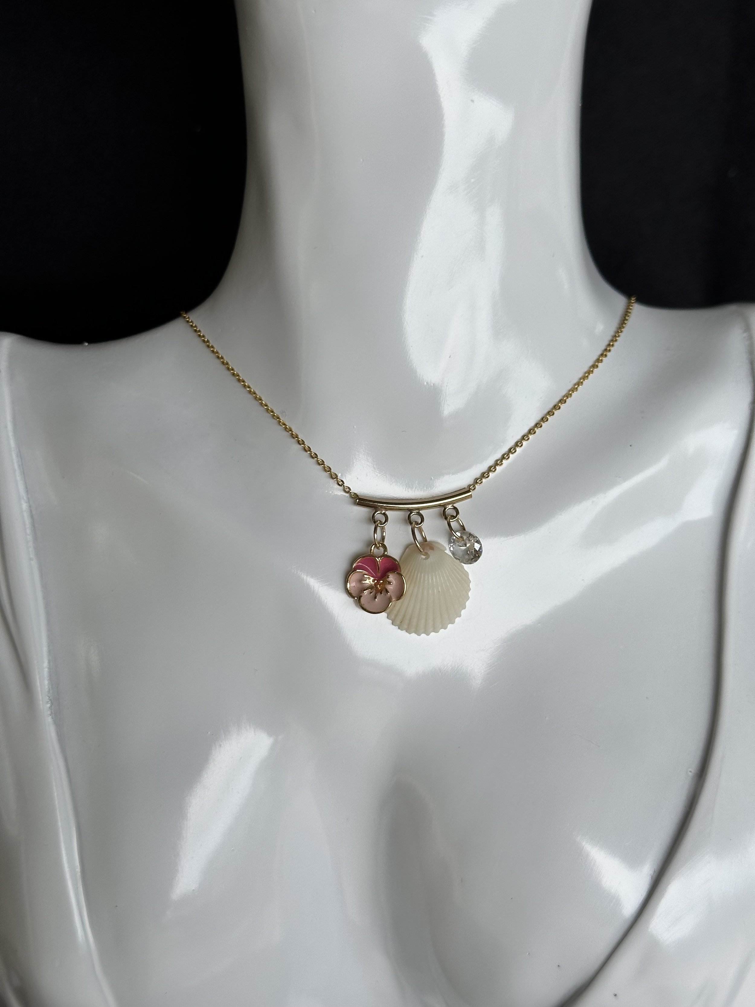 Adjustable Triple Charm Seashell Necklace