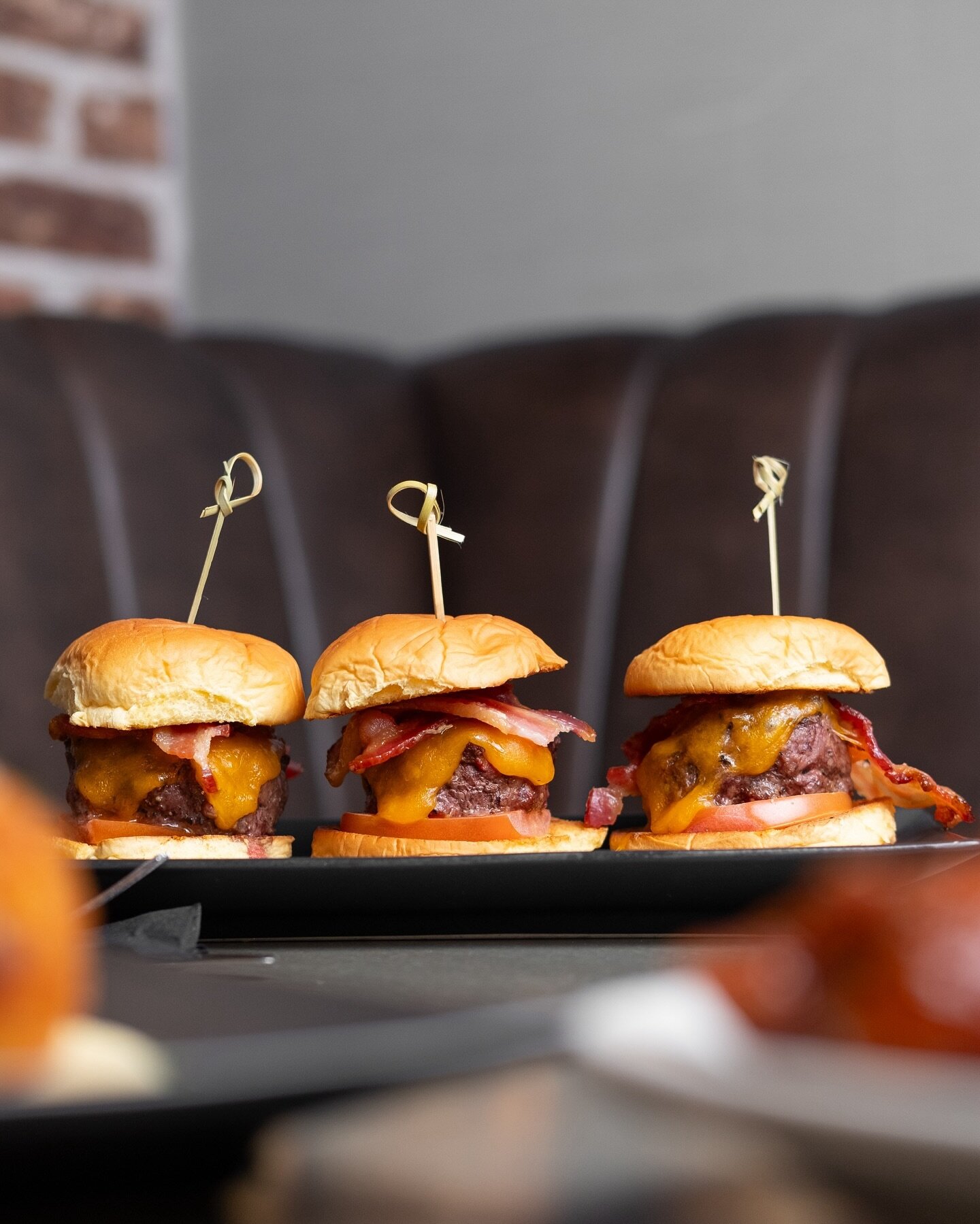 Sink your teeth into our mouthwatering Burger Sliders, now available on our $10 Happy Hour menu at The Grand! Don&rsquo;t miss out &ndash; join us for Happy Hour Monday through Friday starting at 4 PM! 🍔🍽️

🍽️ Tap the link in our bio for reservati