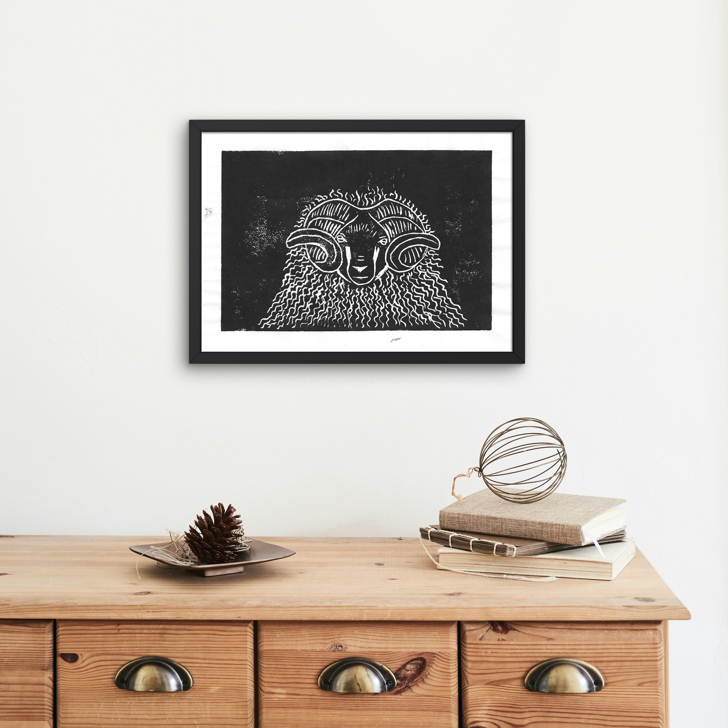 https://i.etsystatic.com/50856874/r/il/29c629/5852958920/il_fullxfull.5852958920_qir4.jpg