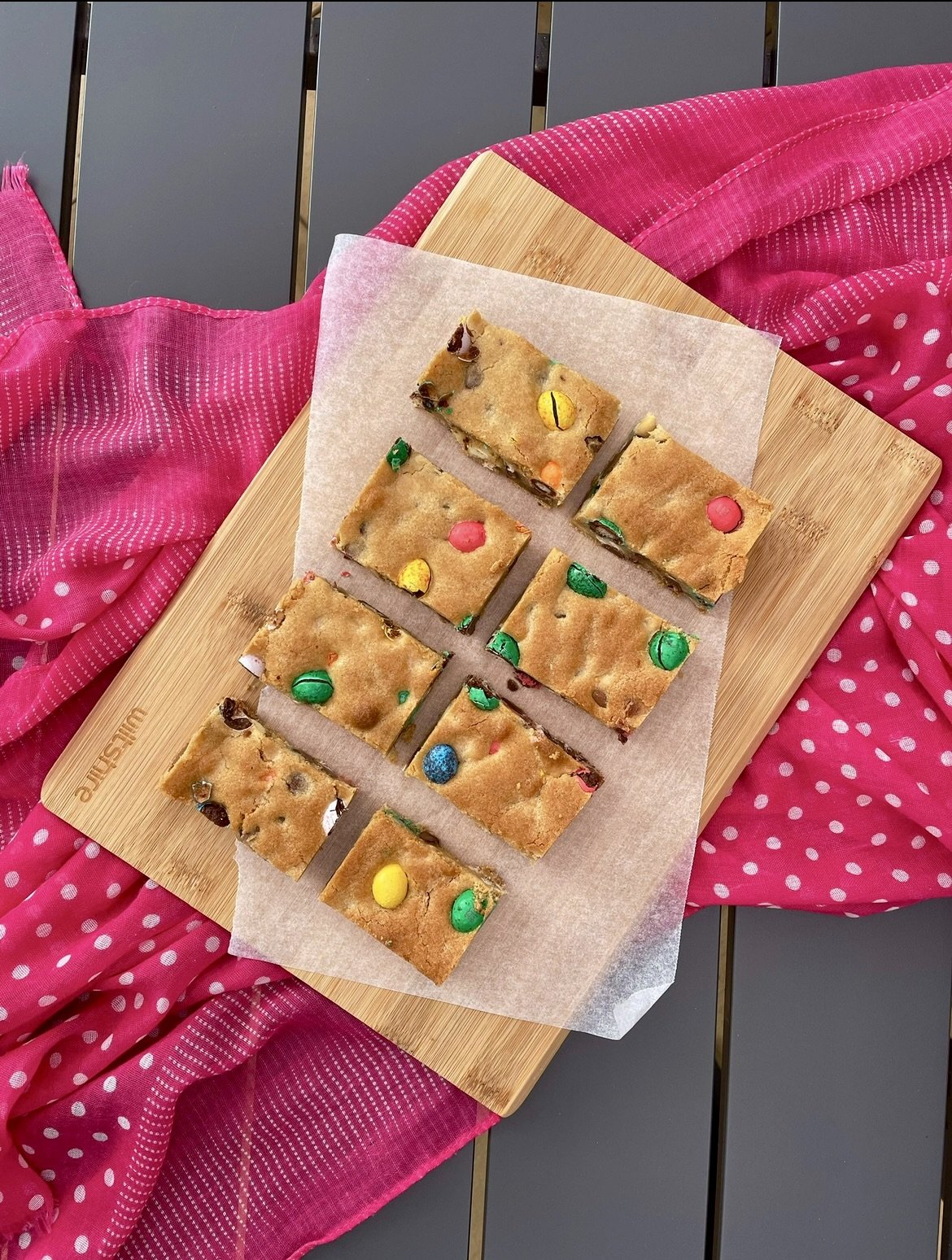 Speckled Egg Cookie Bars