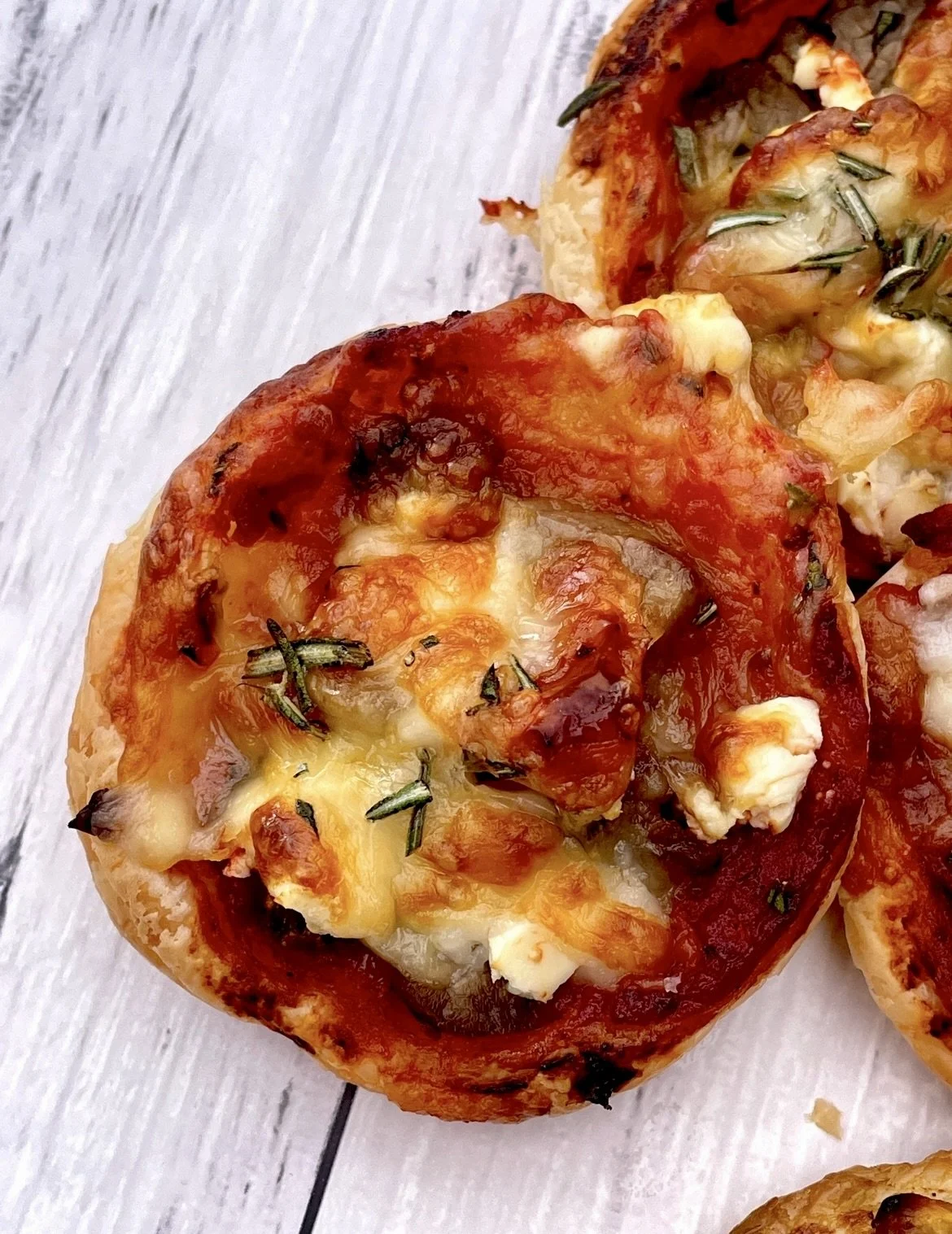 Mini Puff Pastry Lamb & Rosemary Pizzas