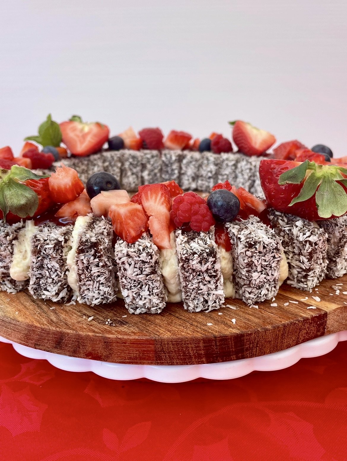 Lamington Berry Wreath