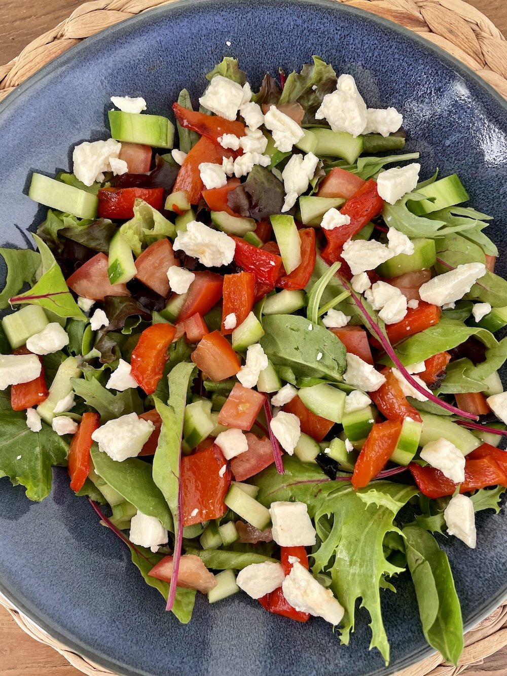 Easy Mediterranean Salad 