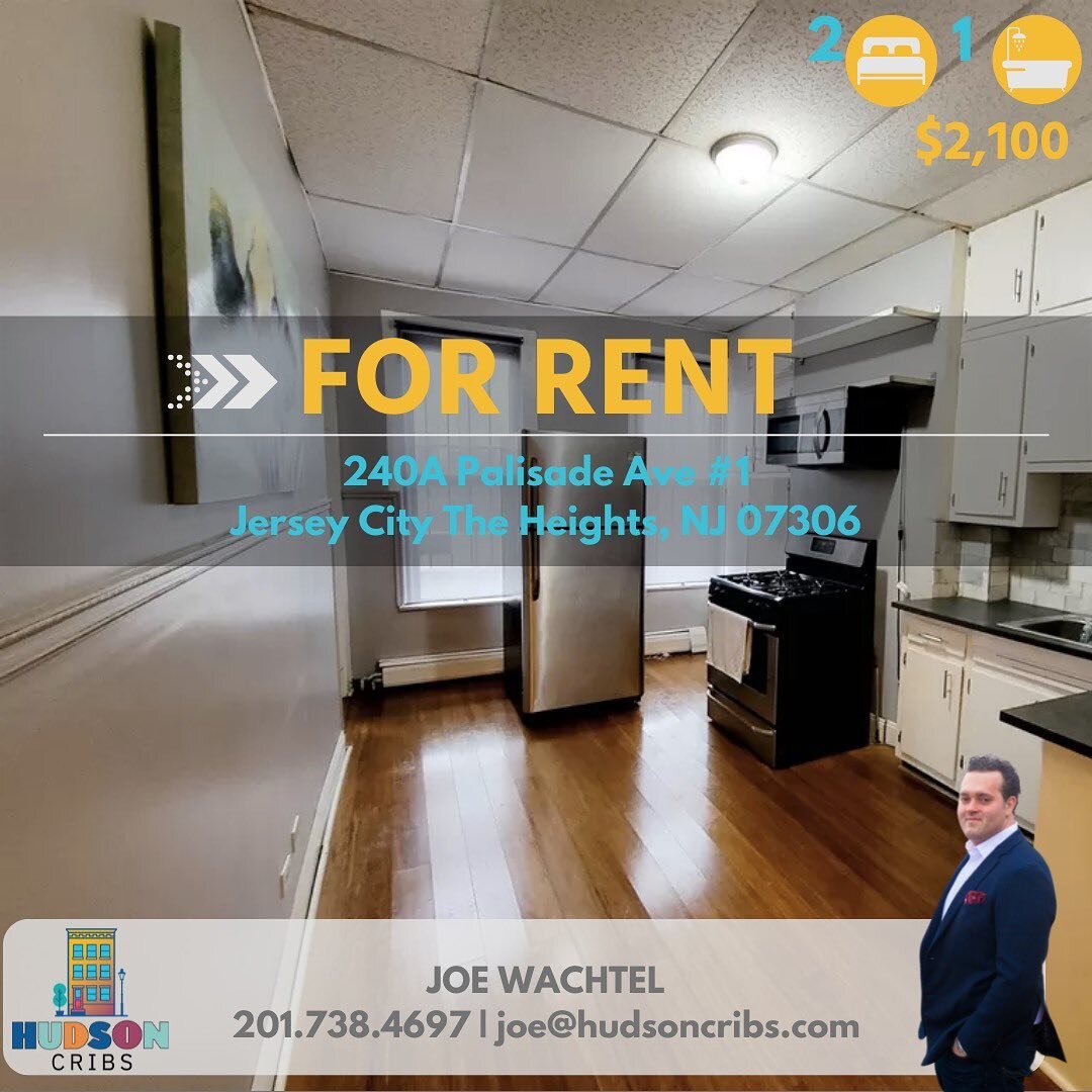 FOR RENT 🏠
240A Palisade Ave both #1 &amp; #2 available 
Jersey City, The Heights NJ 07306
Beautiful 2BR/1BR + office/den apartment on Palisade Ave! 
- Outdoor space 
- Wood flooring and high ceilings 
- Pets allowed 
- Railroad style bedrooms 

📲 