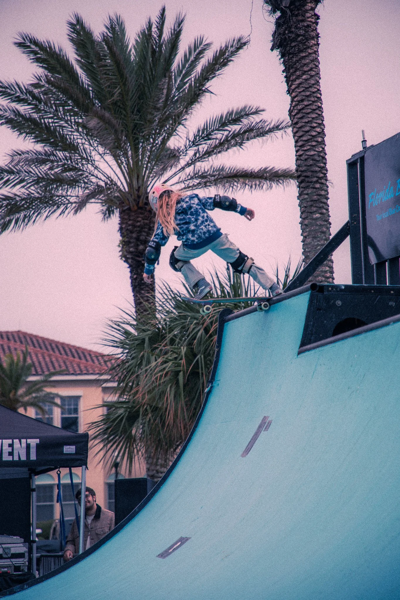 super_girl_skaters_coco-5.jpg
