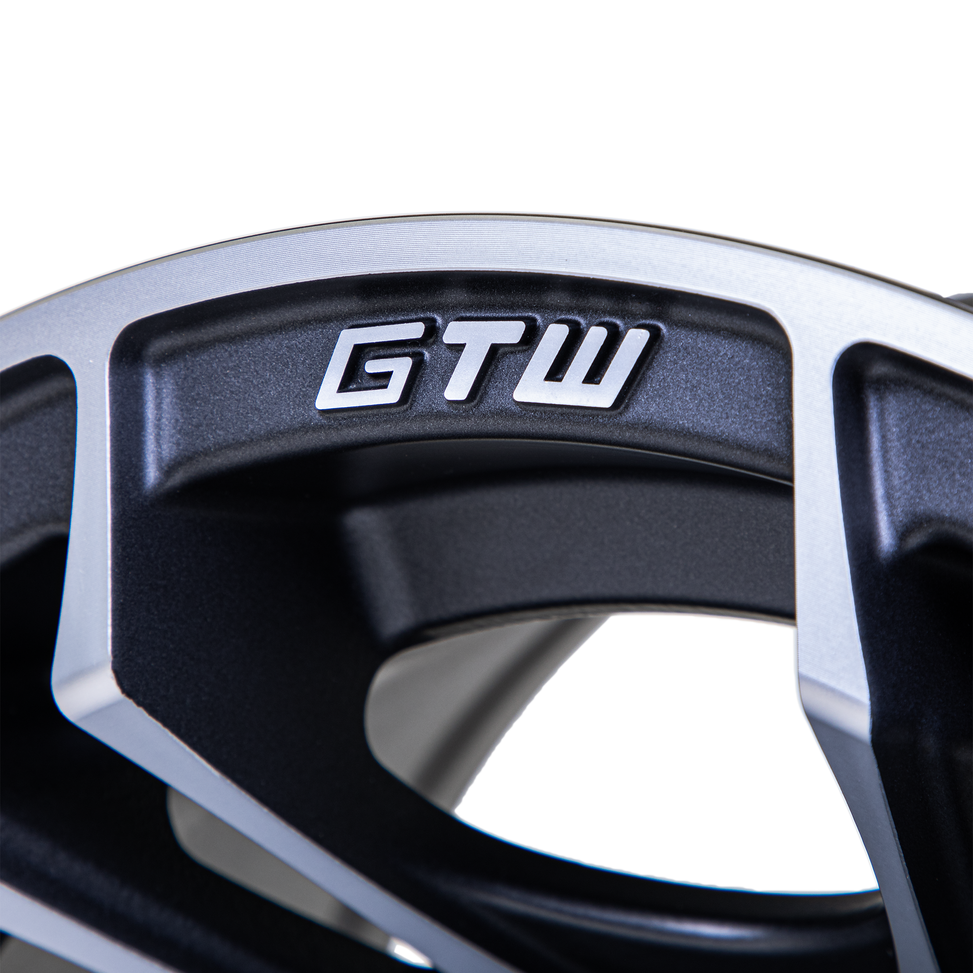 19-385_machined-grey_detail-1.png