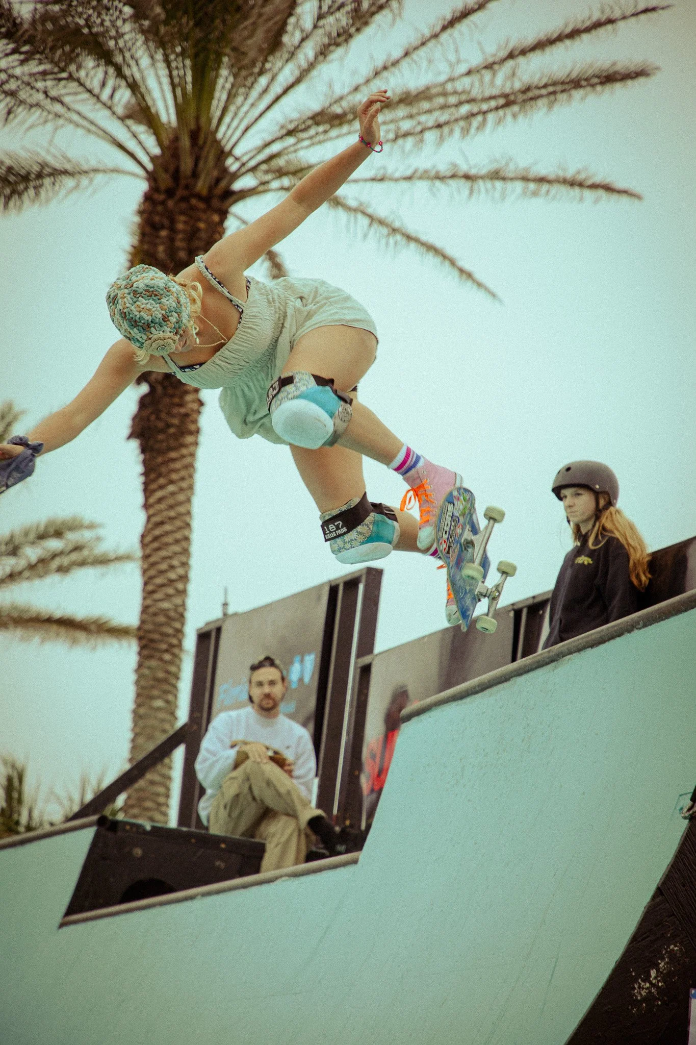 super_girl_skaters_bryce-2.jpg