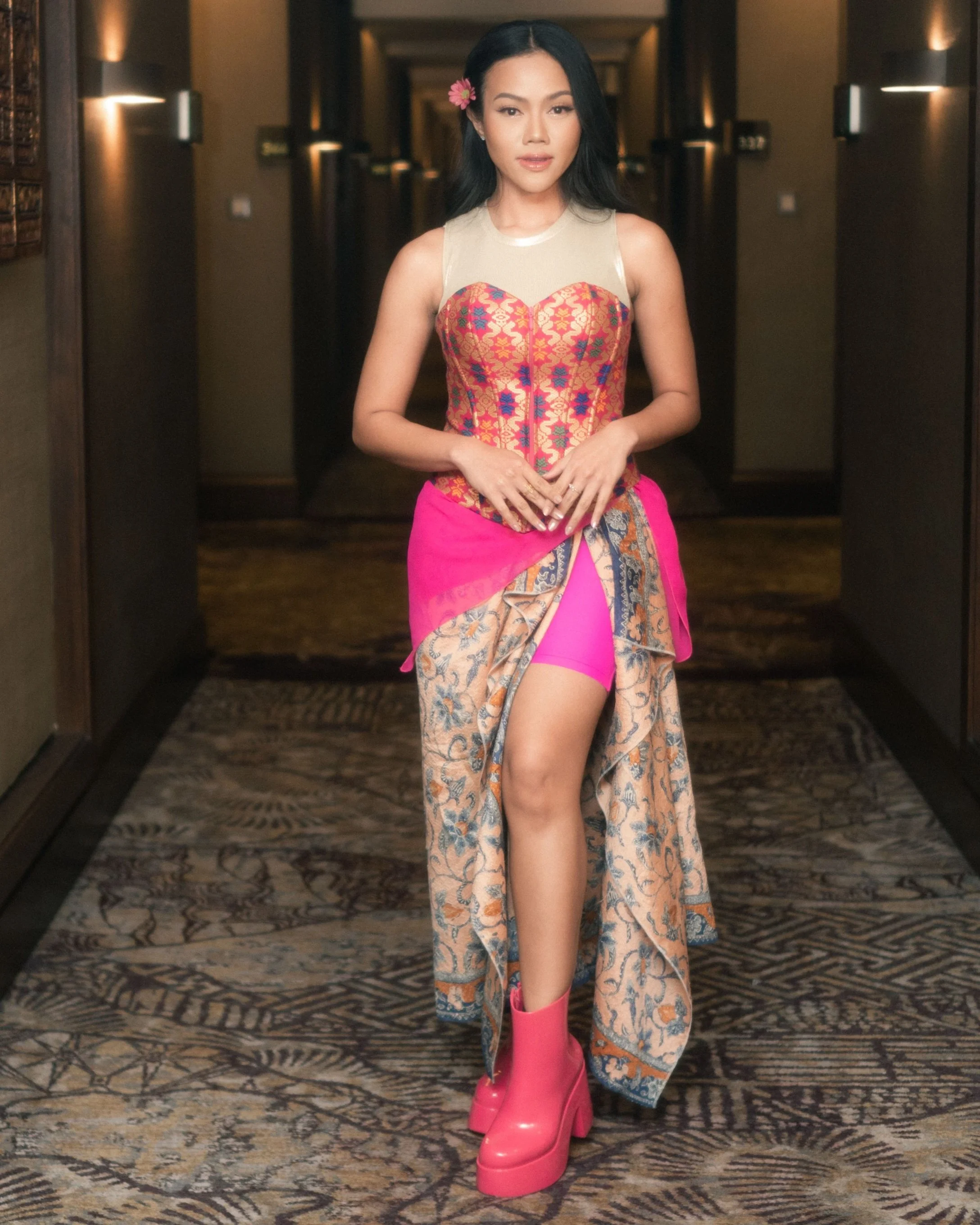Yura Yunita in Jamong Atelier, Danar Hadi and Melissa Shoes