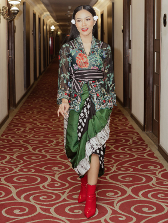 Yura Yunita in Lulu Lutfi Labibi