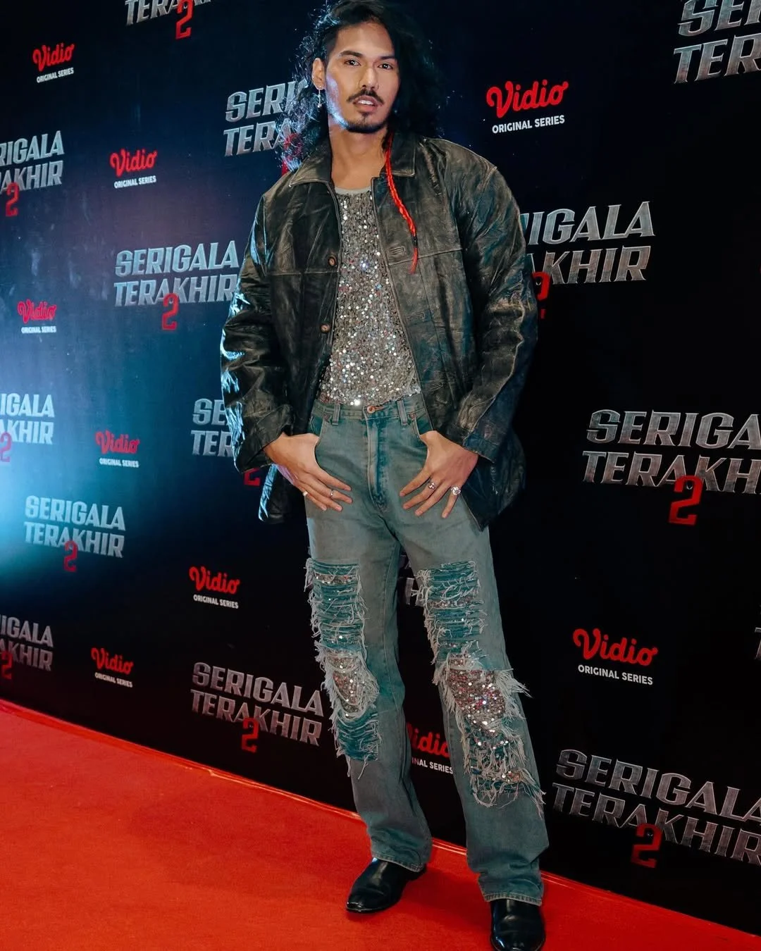 Agra Piliang at 'Serigala Terakhir' premiere in custom Allysha Nila