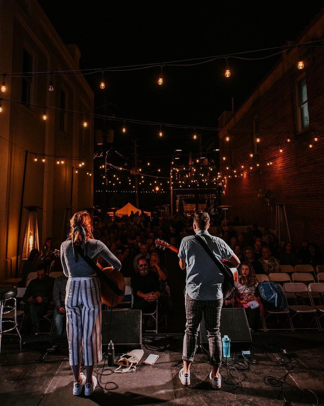 Had a blast playing the @southmainkitchen stage for the second year in a row at @wireandwoodfest!! Still blown away each and every time you lovelies show up to listen to us sing songs and ramble on stage and be extra AF (swipe to the second photo for