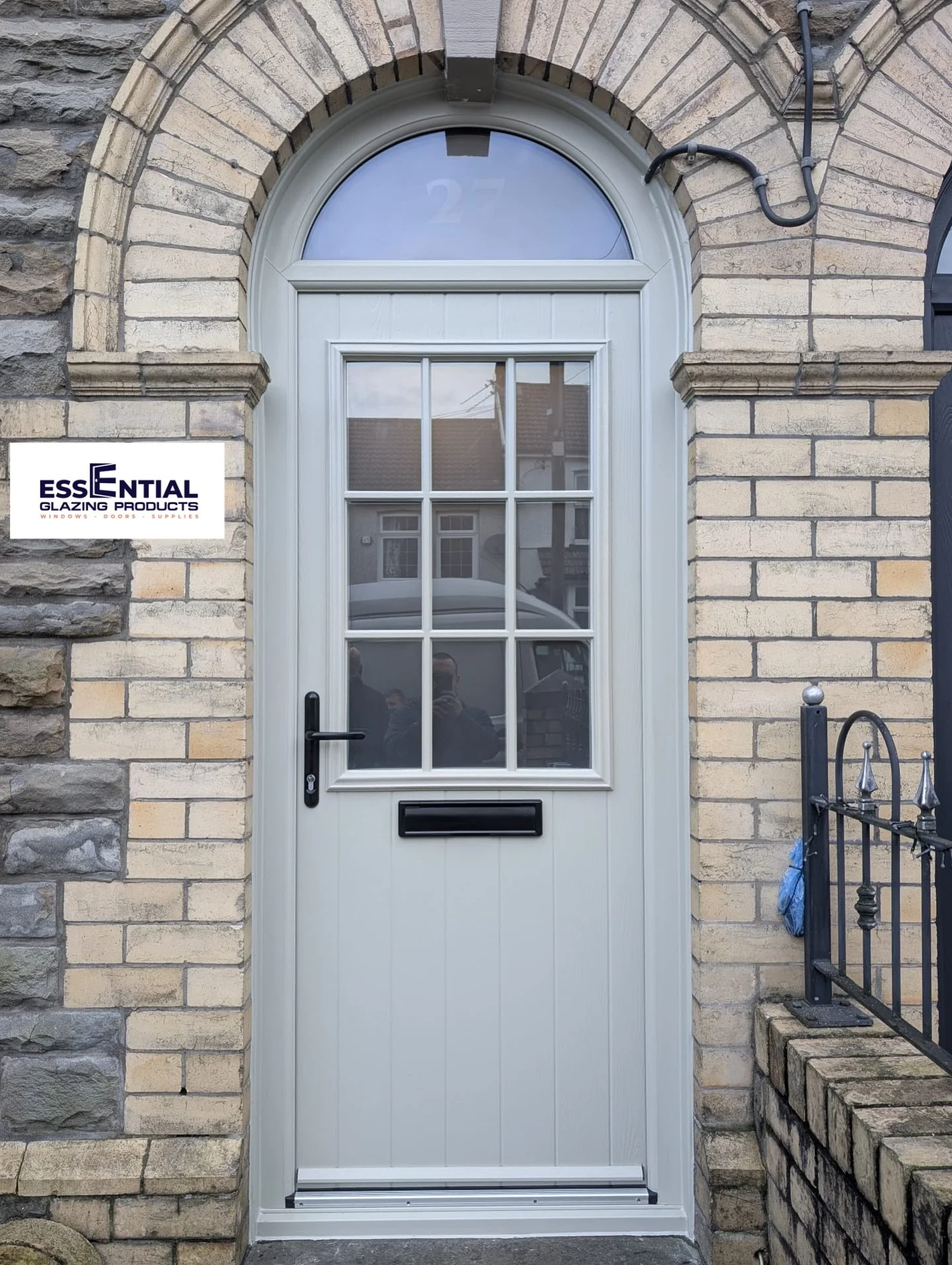 Has your door colour faded over time? 🚪
It might be time for a transformation ✨ 

Whether it&rsquo;s a beautiful arched doorway or a sleek modern style, we supply and install windows and doors of all shapes and sizes to transform your home.

📞 Call