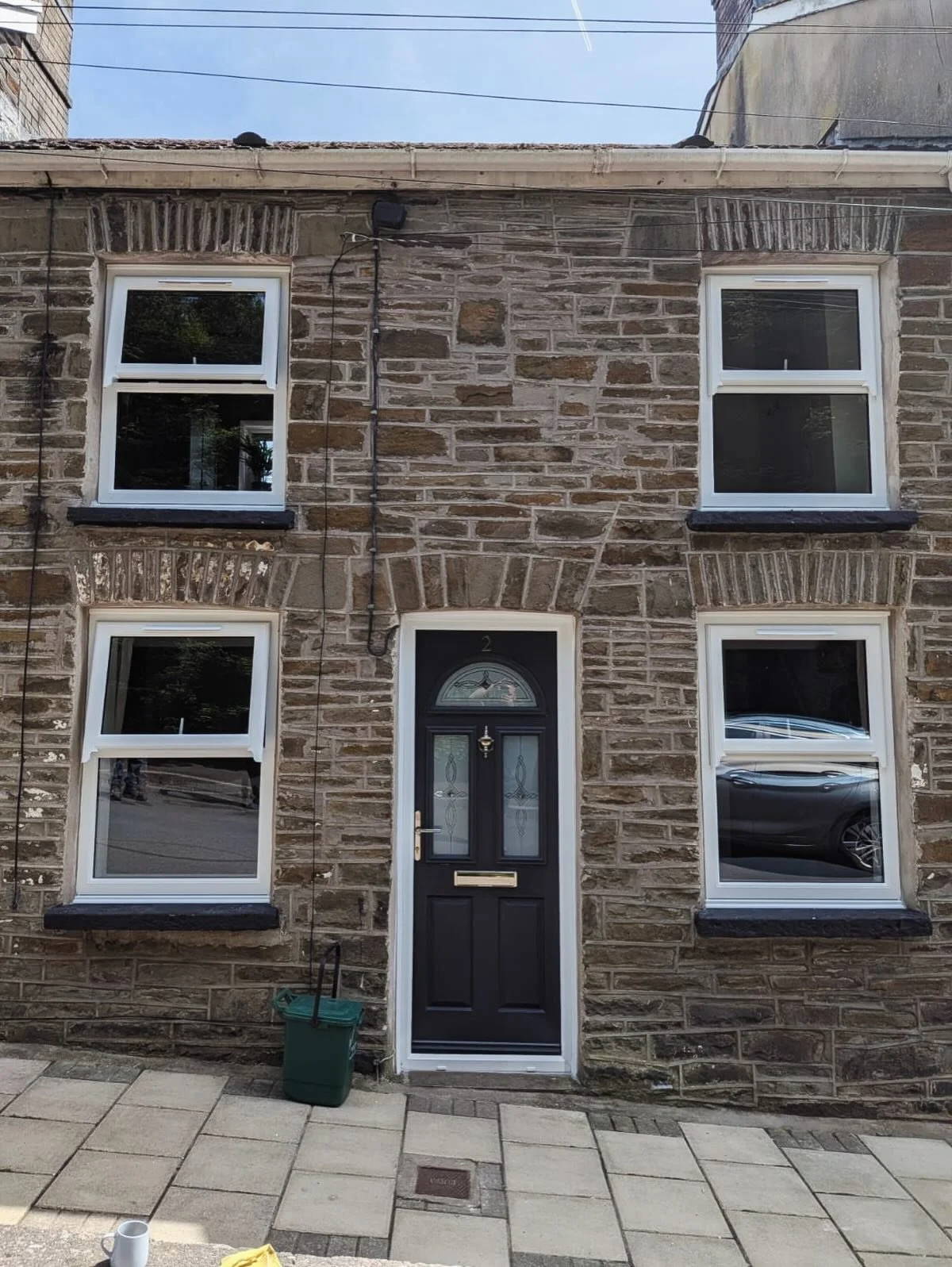 Wow!🤩How good do these &lsquo;mock sash&rsquo; uPVC windows look we recently installed! The run-through horns give these windows that stunning traditional look whilst gaining all of the benefits of modern uPVC profiles.

Transform your home with exp