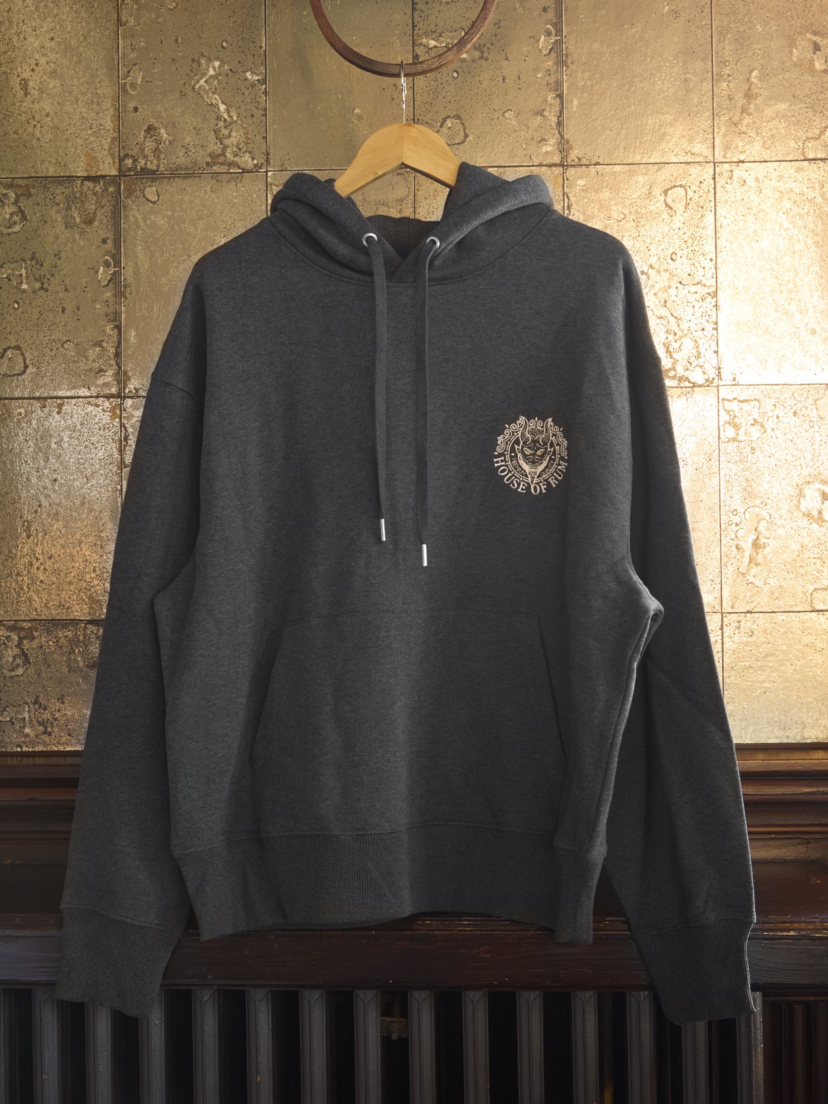 HOR LOCATION_GRAND PACIFIC_APPAREL_005.jpg