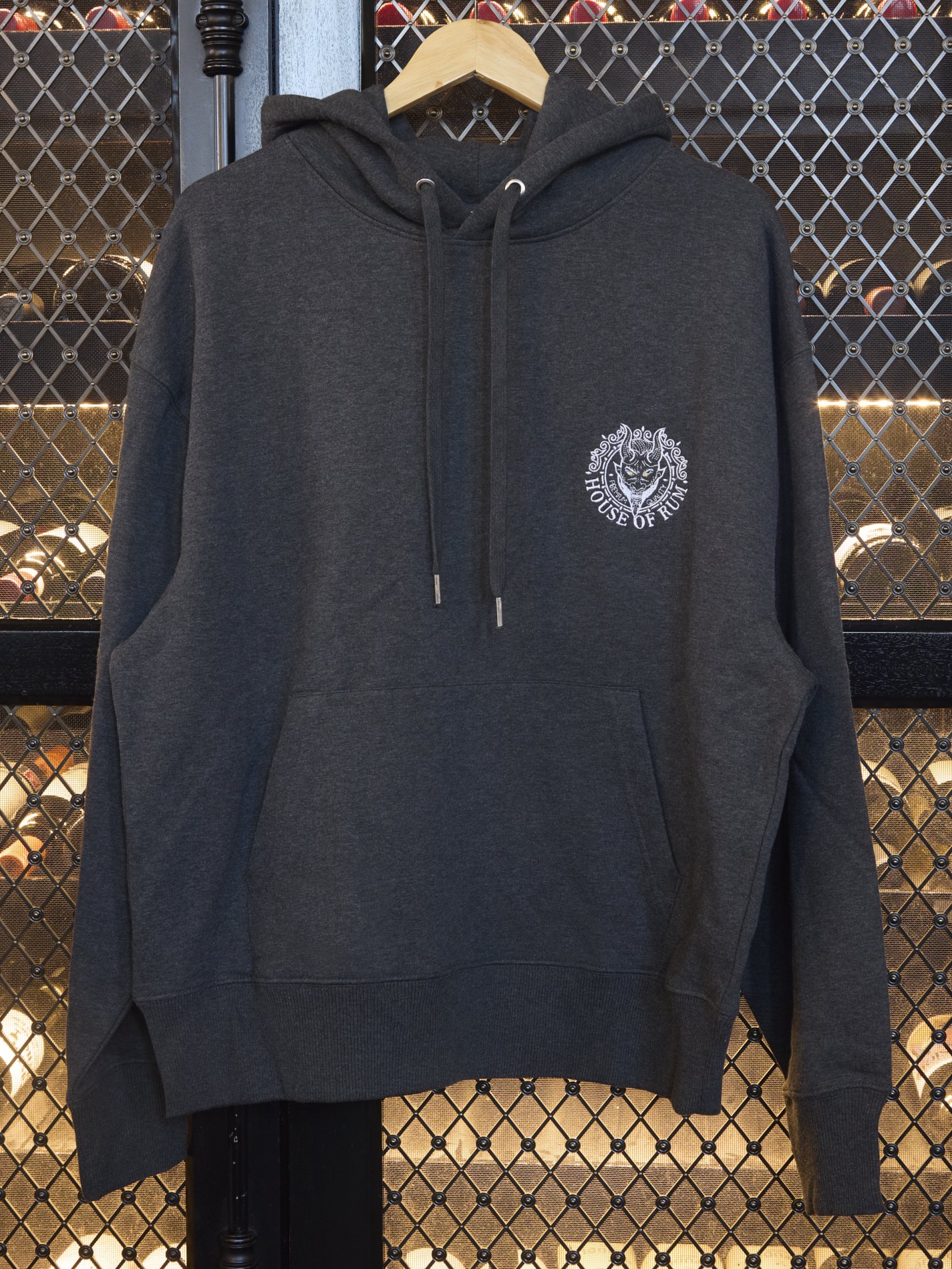 HOR LOCATION_GRAND PACIFIC_APPAREL_010.jpg