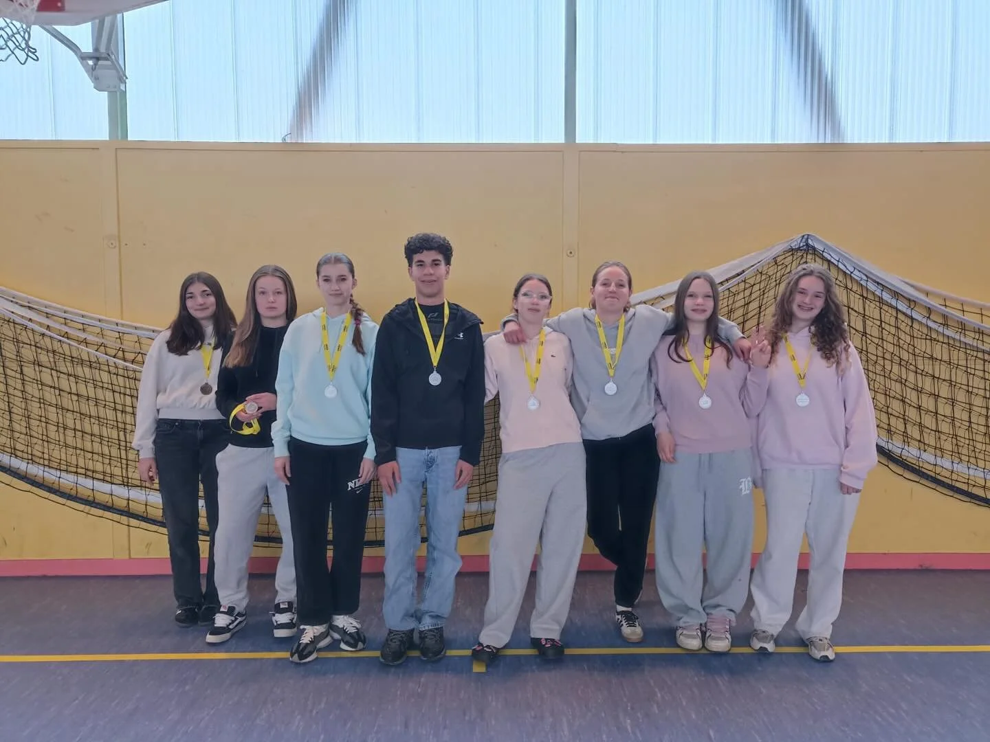 🔥 Fiert&eacute; UNSS 🔥

Bravo &agrave; nos incroyables volleyeuses 🏐
Elles d&eacute;crochent le titre de vice-championnes acad&eacute;miques ! 🥈

Un immense bravo pour leur engagement, leur esprit d&rsquo;&eacute;quipe et leur d&eacute;terminatio