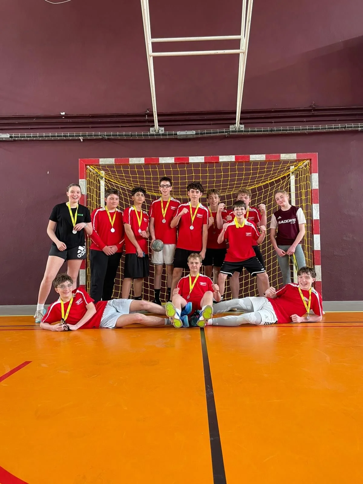 🤾&zwj;♂️ Retour sur l&rsquo;UNSS Handball 🤾&zwj;♂️

Nos minimes gar&ccedil;ons terminent vice-champions acad&eacute;miques 🥈
Une qualification manqu&eacute;e de peu, mais de tr&egrave;s beaux matchs disput&eacute;s, serr&eacute;s, dans une super a