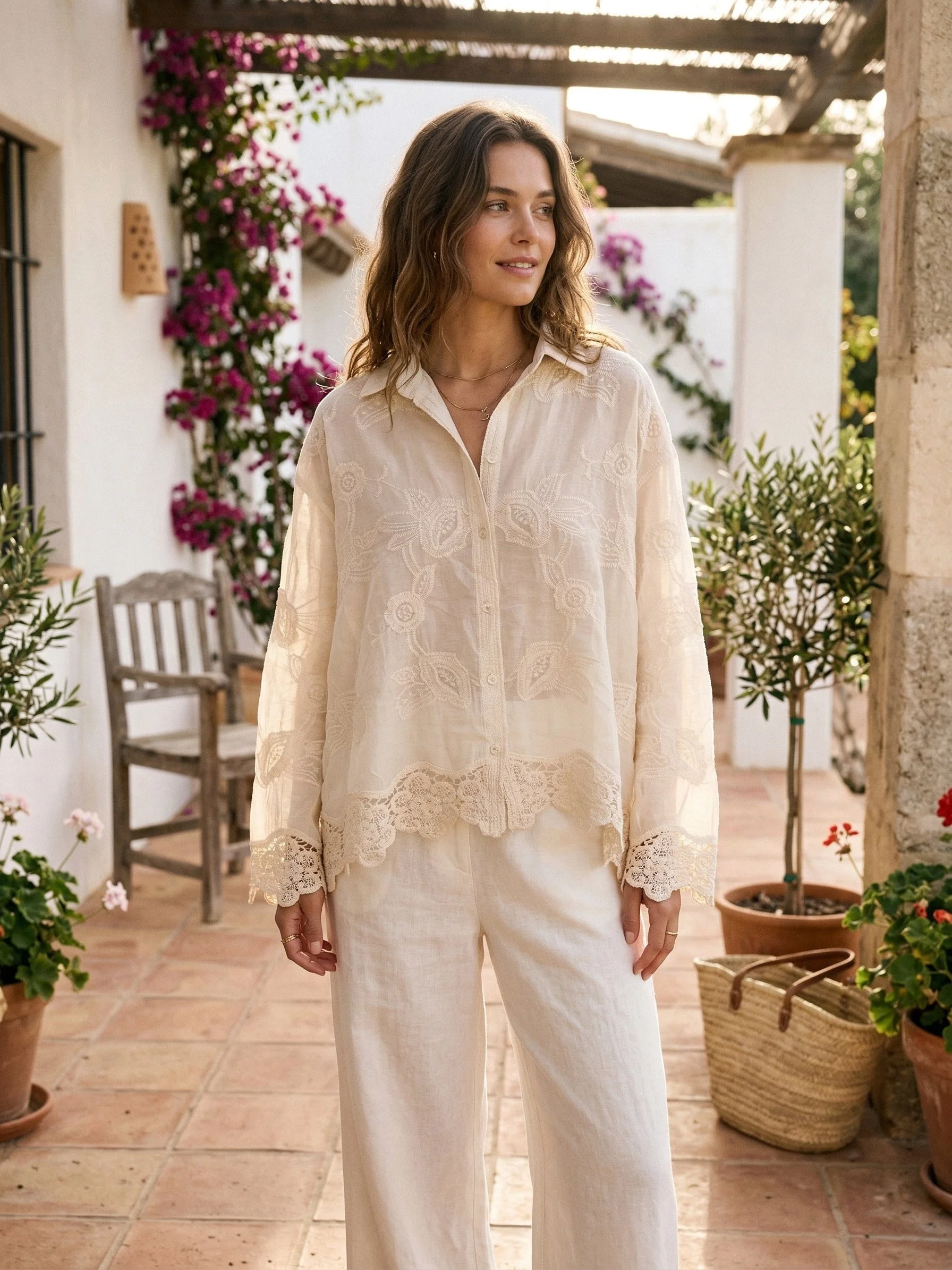 Detail crochet Cream Flower Blouse