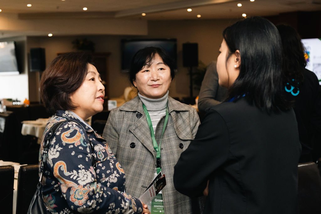 Jiny Kim, Guest and Kiki Xu - Enza Zaden NZ 